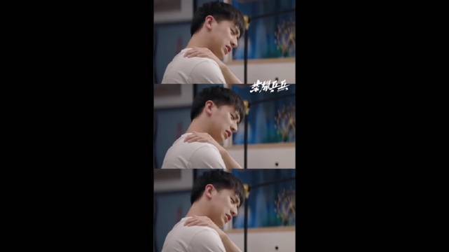  - 荣耀乒乓 徐坦给与于克南挠痒痒