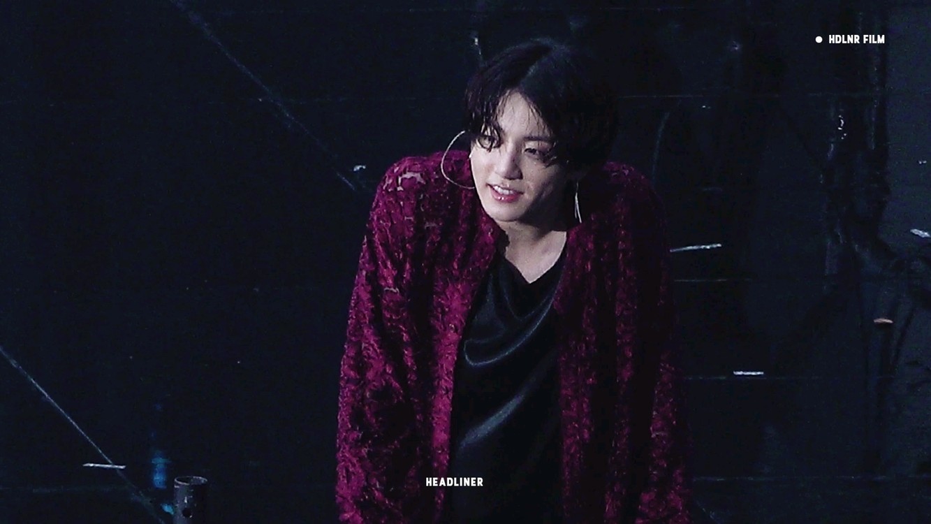 柾国《fake love》长发红衣直拍,我可以!