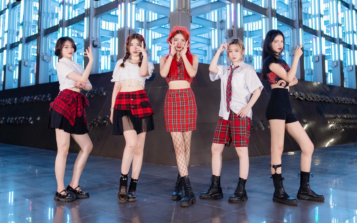 f(x) 初智齿(rum pum pum pum)