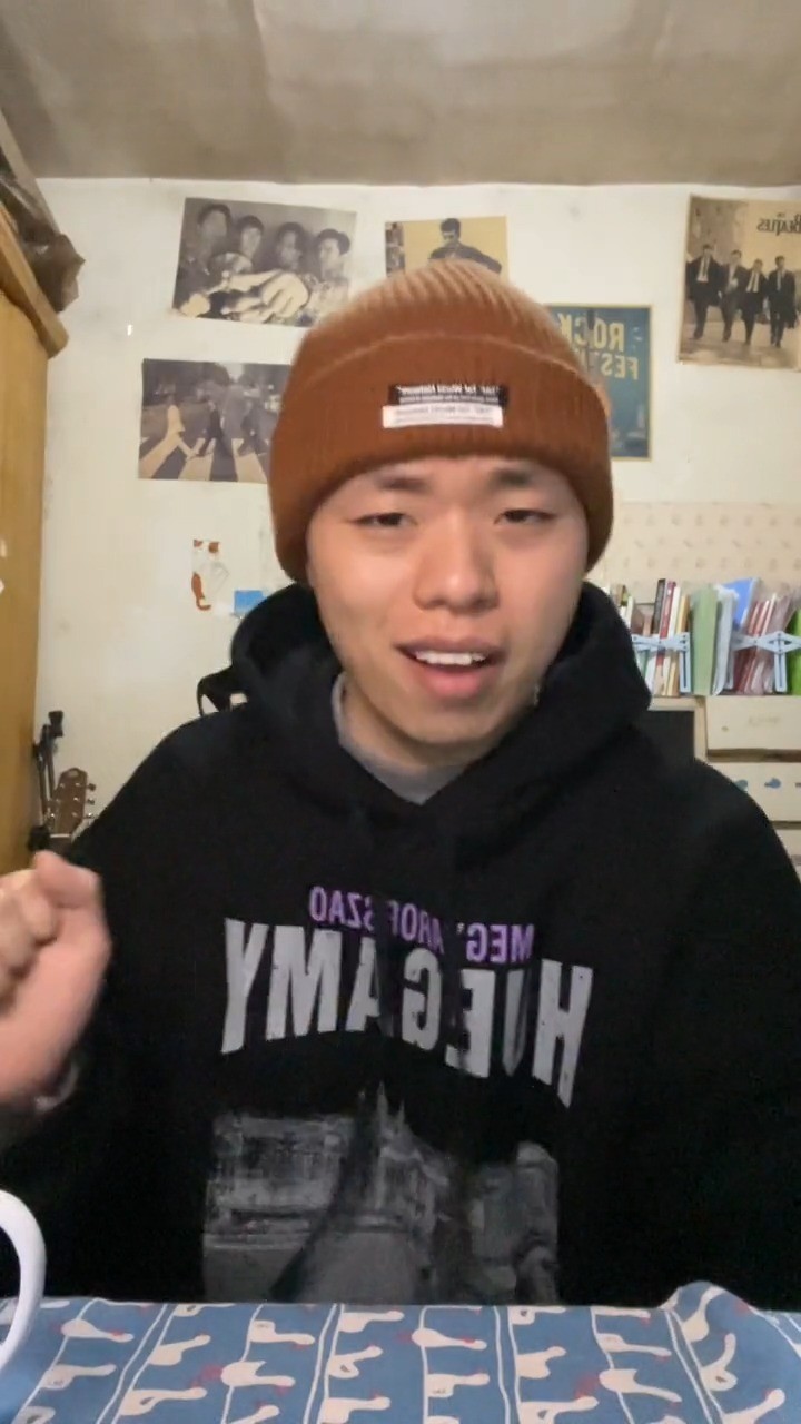 - 自由飞翔-凤凰传奇