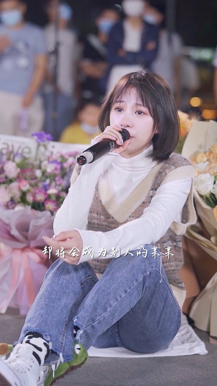 小阿七《大雨还在下》-高清mv在线看-qq音乐-千万正