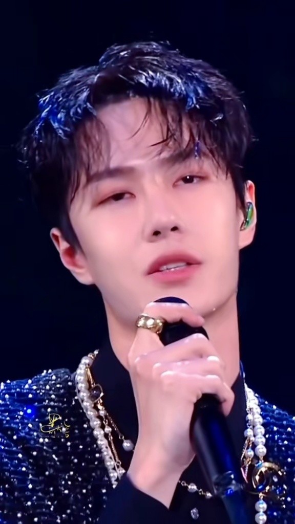 我们王一博唱的真好听好棒