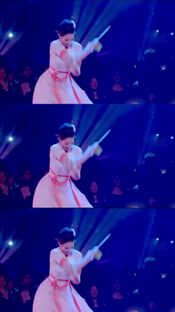 舞蹈风暴 #朱瑾慧 能把妩媚和灵动完美结合在一起的舞蹈,值得反复