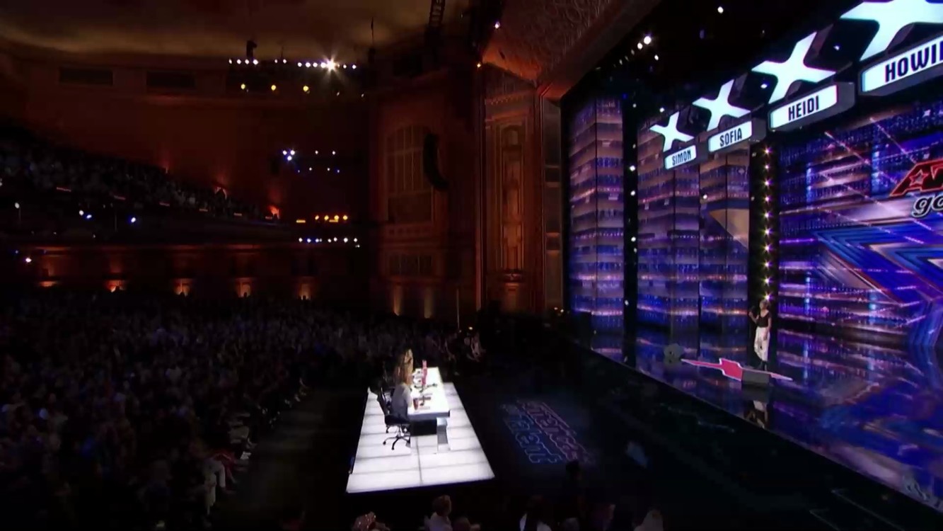 - 好听!美国达人秀抗癌女孩带来原创《IT'S OK》