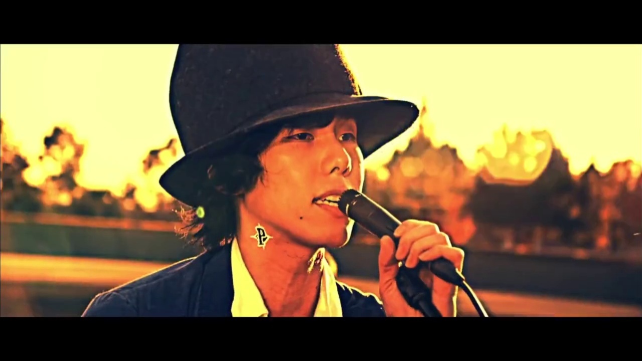 radwimps三浦透子共同演绎天气之子主题曲《グランドエスケープ》