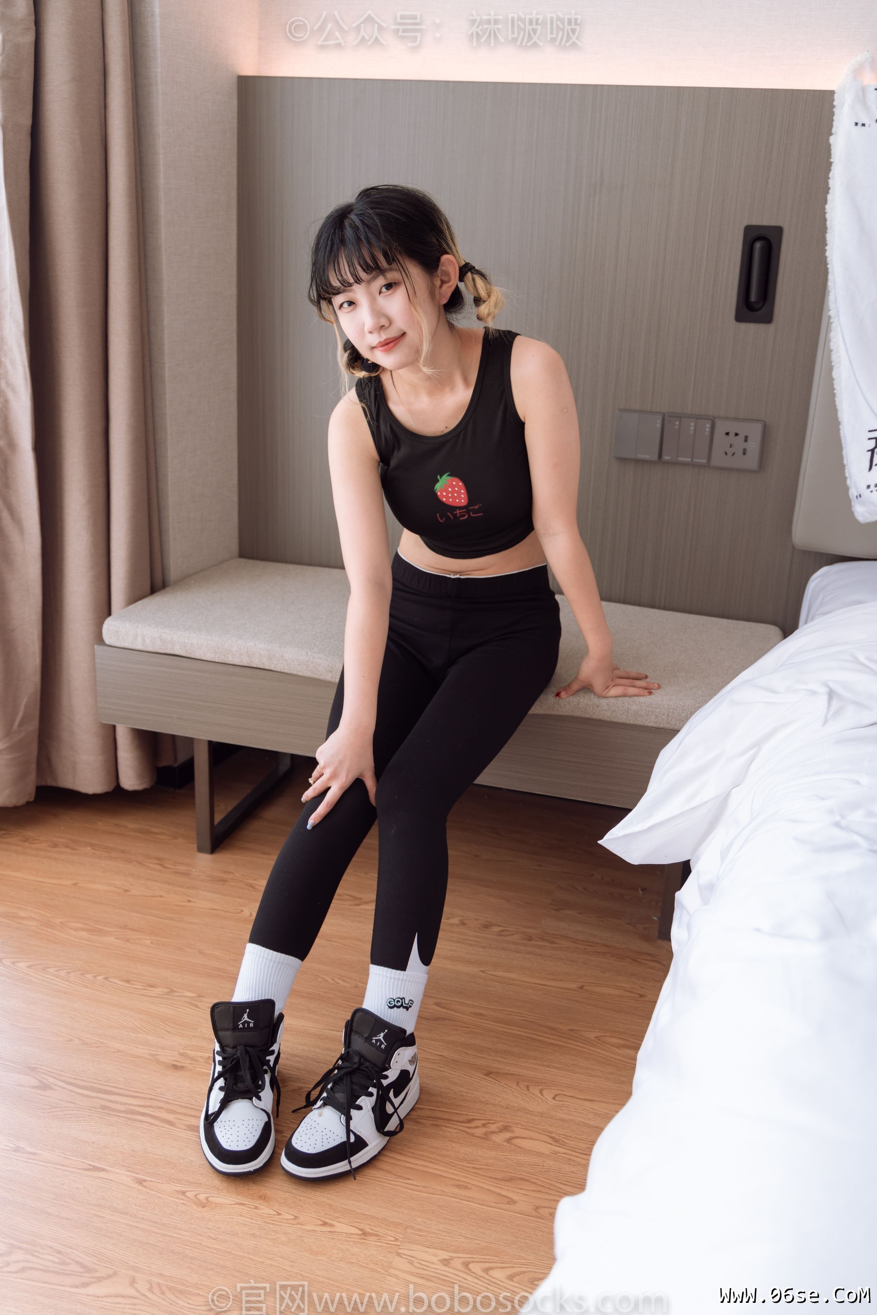 图片[7]-BoBoSocks袜啵啵 No.059 砂糖-AJ板鞋、白棉袜、裸足[142P]-六色网