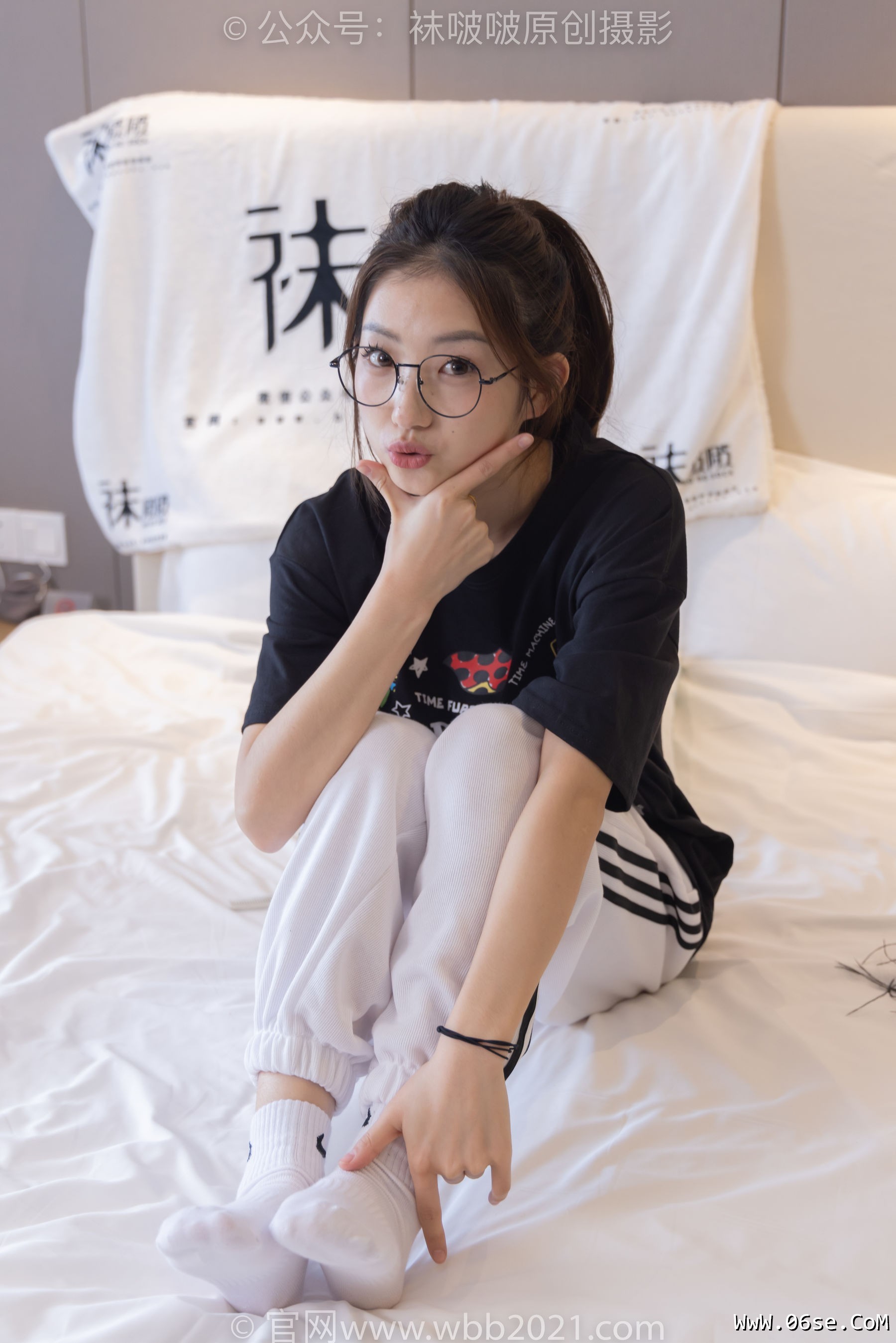 图片[15]-BoBoSocks袜啵啵 No.382 小沫 -板鞋、白棉袜[143P]-六色网