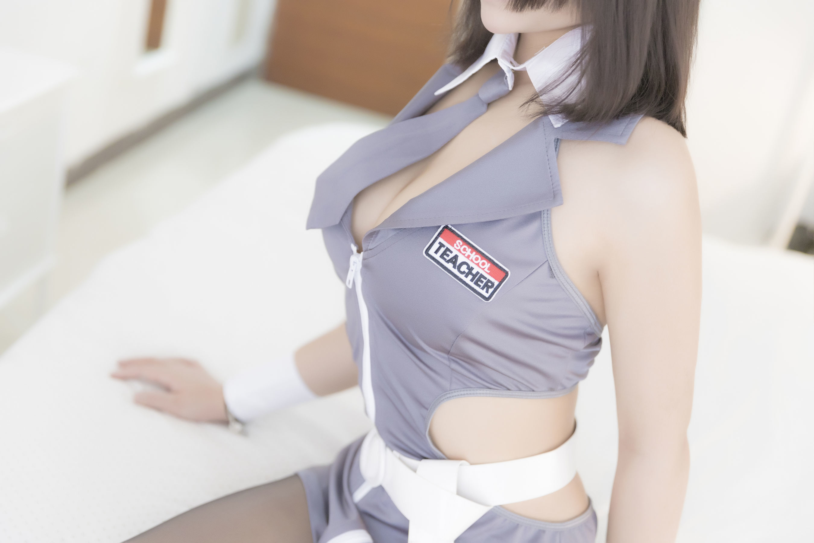 图片[24]-二次元妹子抱走莫子aa 黑丝制服[45P]-六色网
