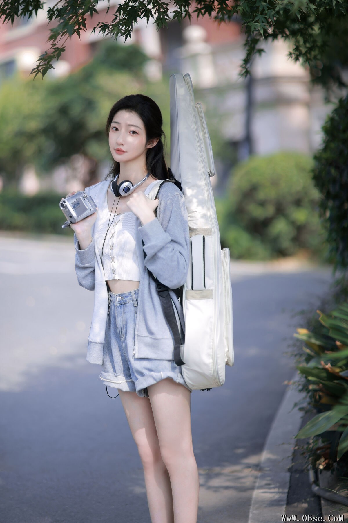 图片[11]-YiTuYu艺图语 Vol.6623 Dai Dai Qi Fei La[23P]-六色网