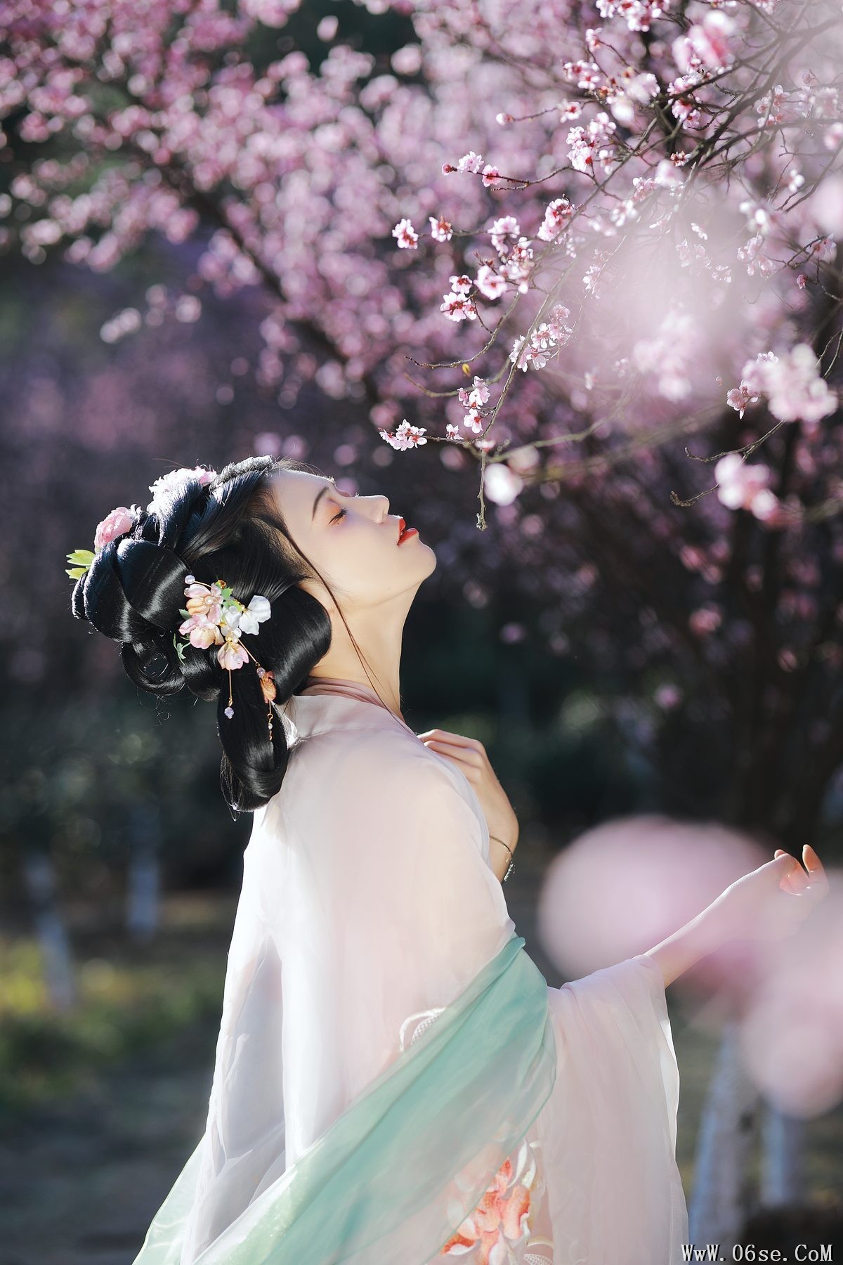 图片[19]-YiTuYu艺图语 Vol.3732 Wu Sui[28P]-六色网