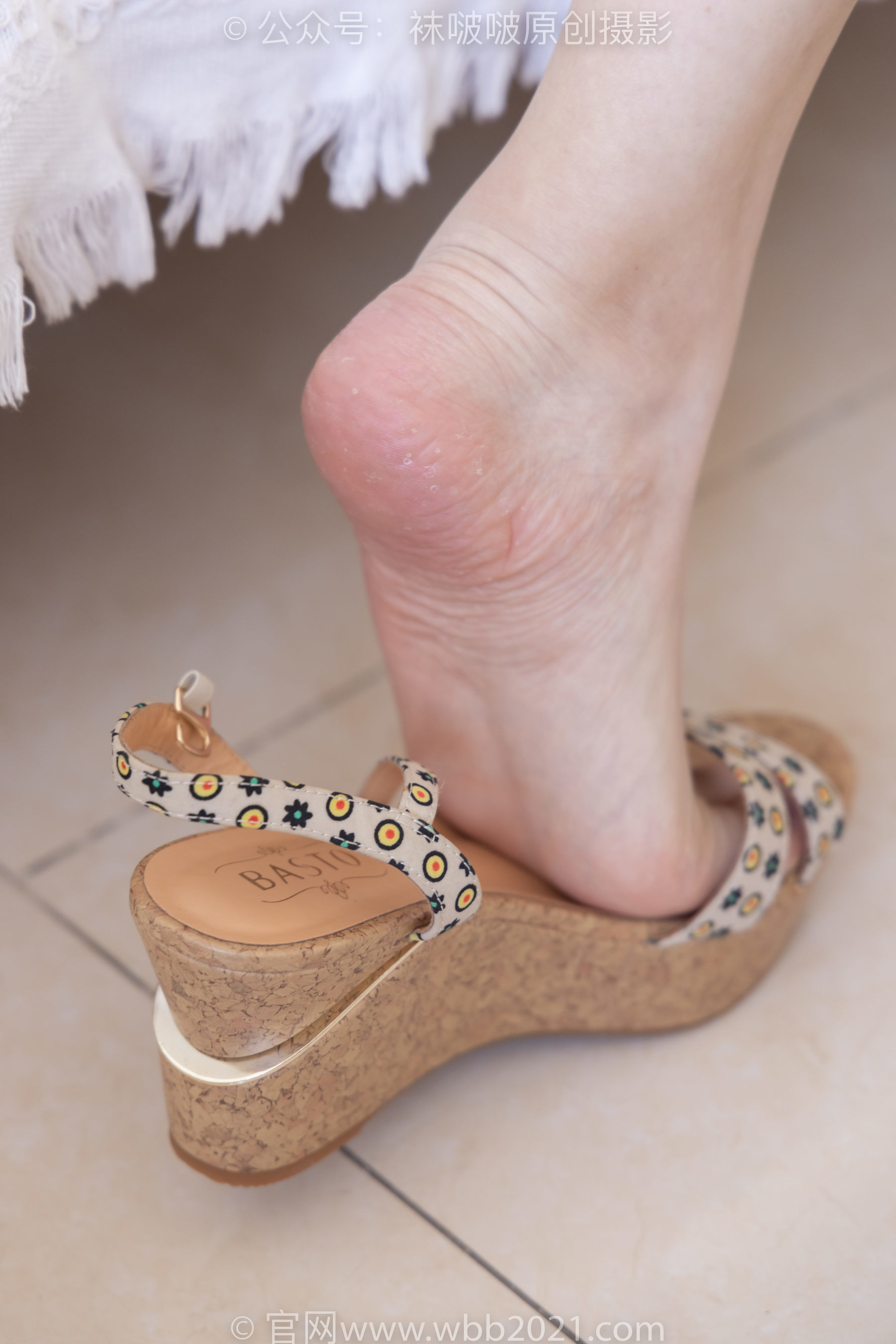 图片[23]-BoBoSocks袜啵啵 No.240 小甜豆-三双高跟鞋、肉丝、裸足[156P]-六色网