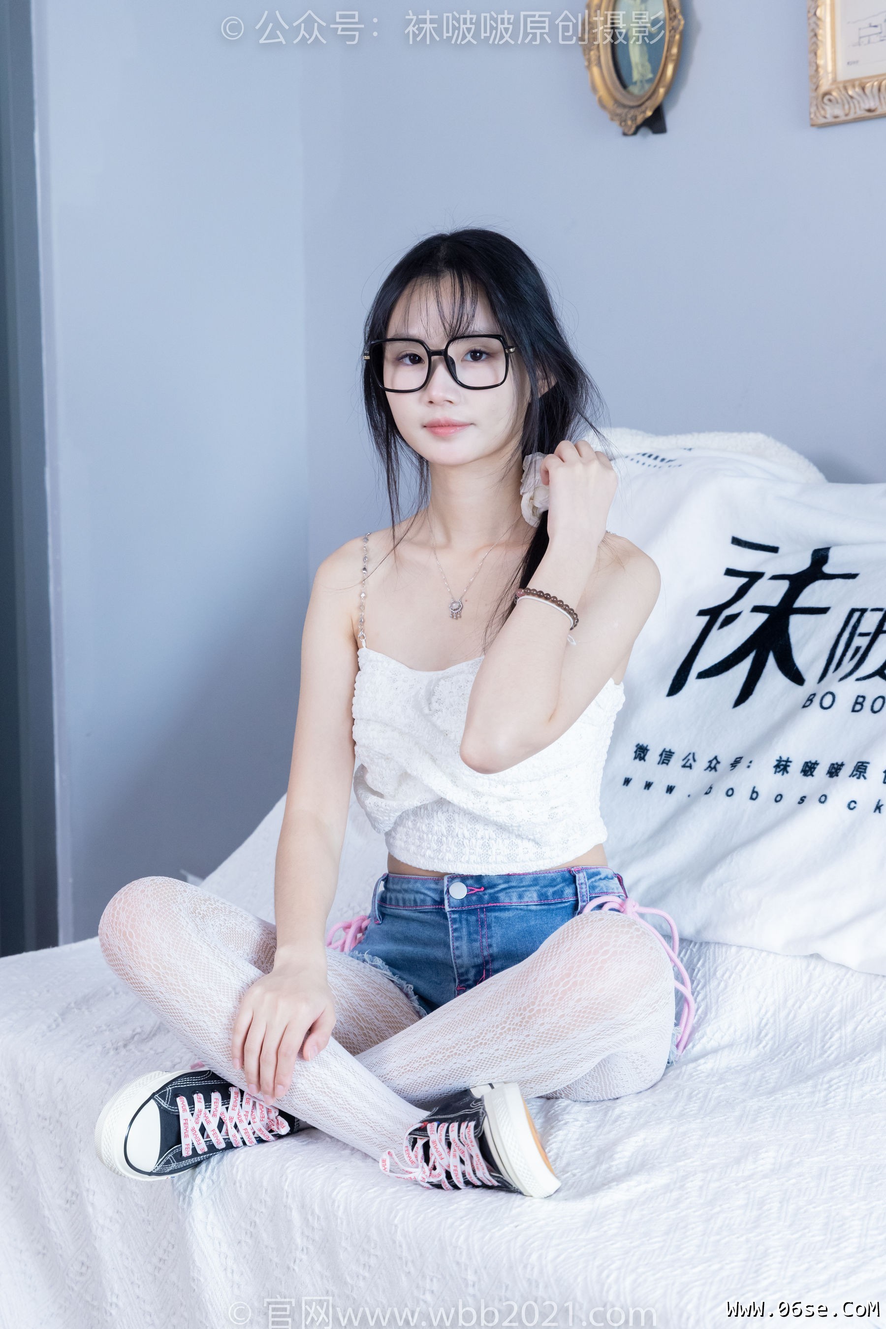 图片[44]-BoBoSocks袜啵啵 No.372 甜甜圈 -板鞋、白色蕾丝袜、可拆卸牛仔裤、裤里丝[140P]-六色网