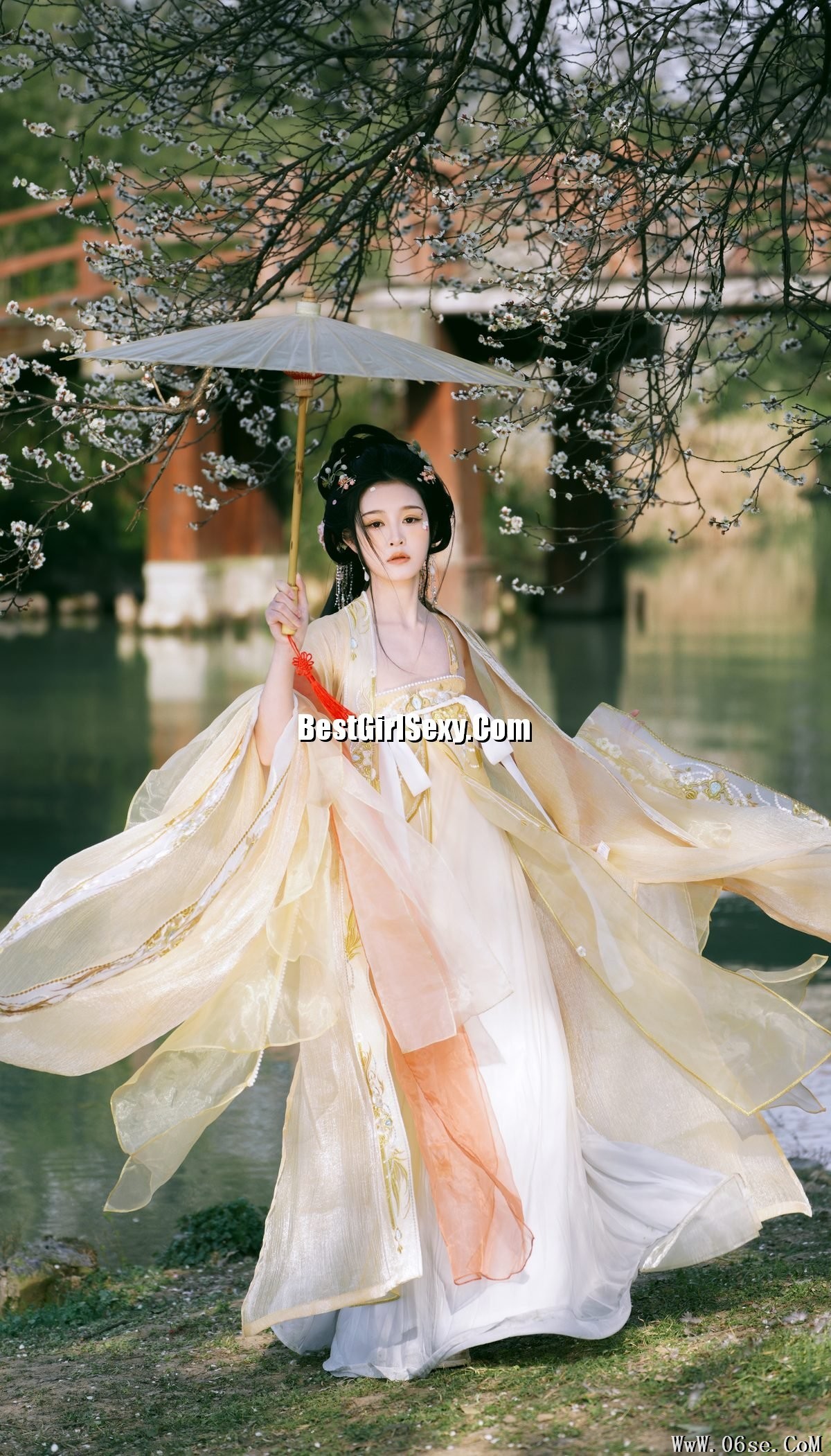 图片[18]-YiTuYu艺图语 Vol.3718 Ai Tan Xian De Xia Shang Zhou[23P]-六色网