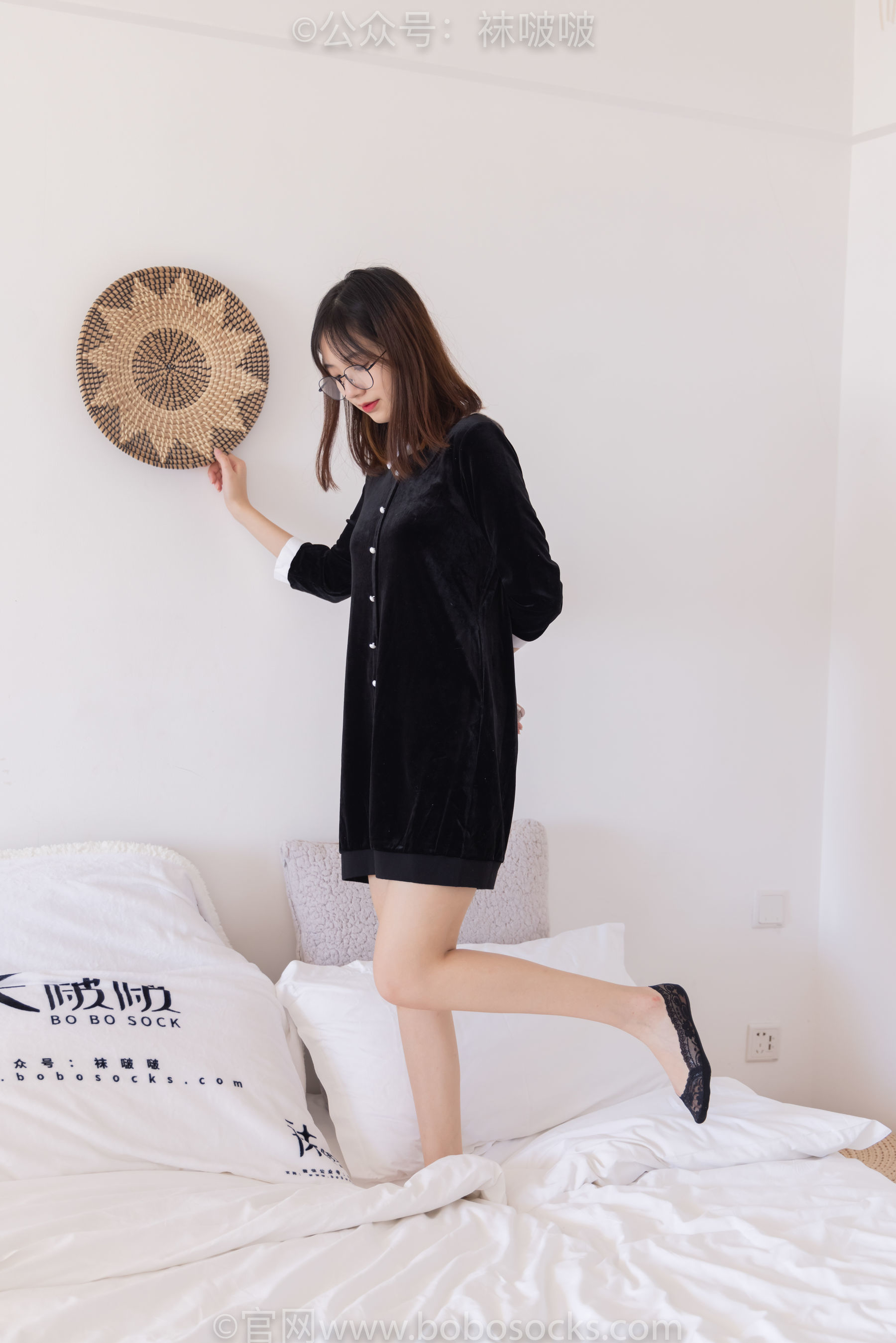 图片[132]-BoBoSocks袜啵啵 No.053 小甜豆-皮鞋、厚黑丝、黑色蕾丝船袜[140P]-六色网