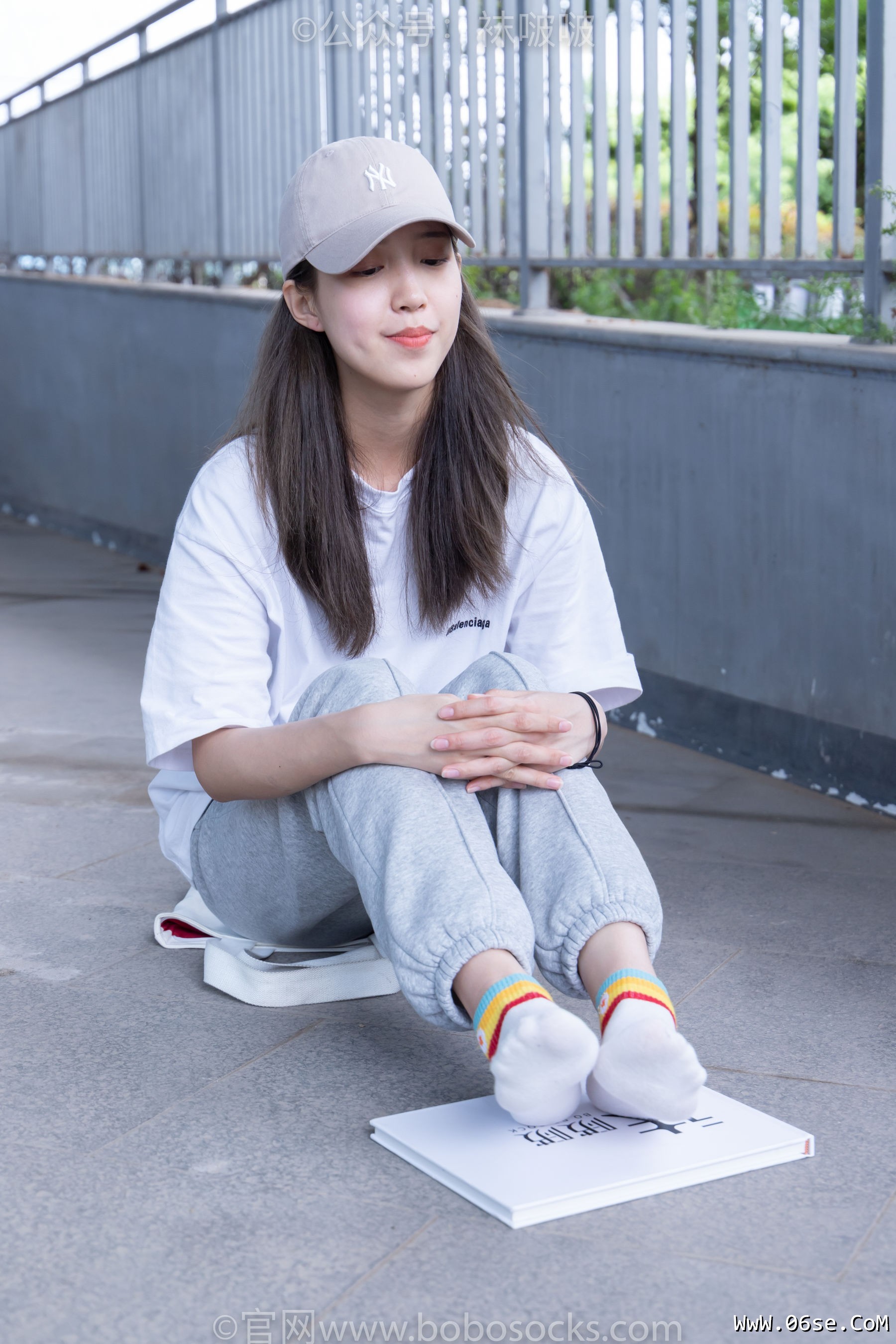 图片[68]-BoBoSocks袜啵啵 No.012 泡芙-运动鞋、白棉袜、裸足[132P]-六色网
