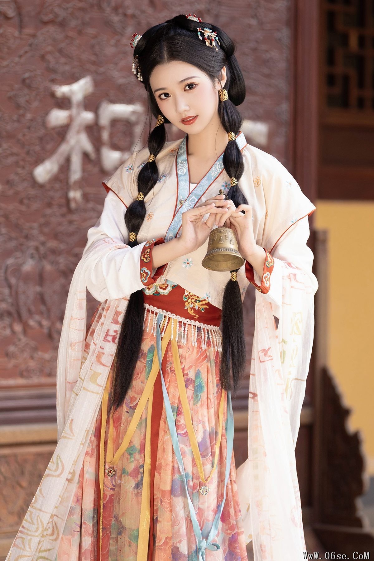 YiTuYu艺图语 Vol.5921 Lsababe[32P]-六色网