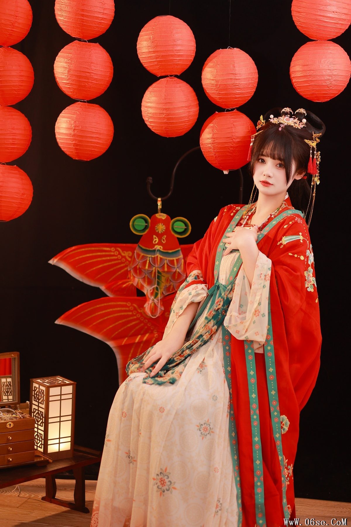 图片[4]-YiTuYu艺图语 Vol.5672 Shi Shi Shi Wo Han Han[34P]-六色网