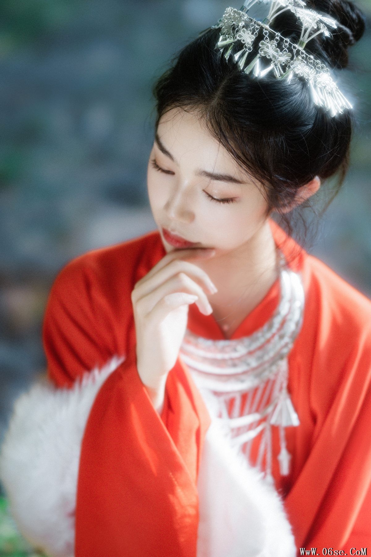 图片[18]-YiTuYu艺图语 Vol.5687 Zhou Xin[24P]-六色网