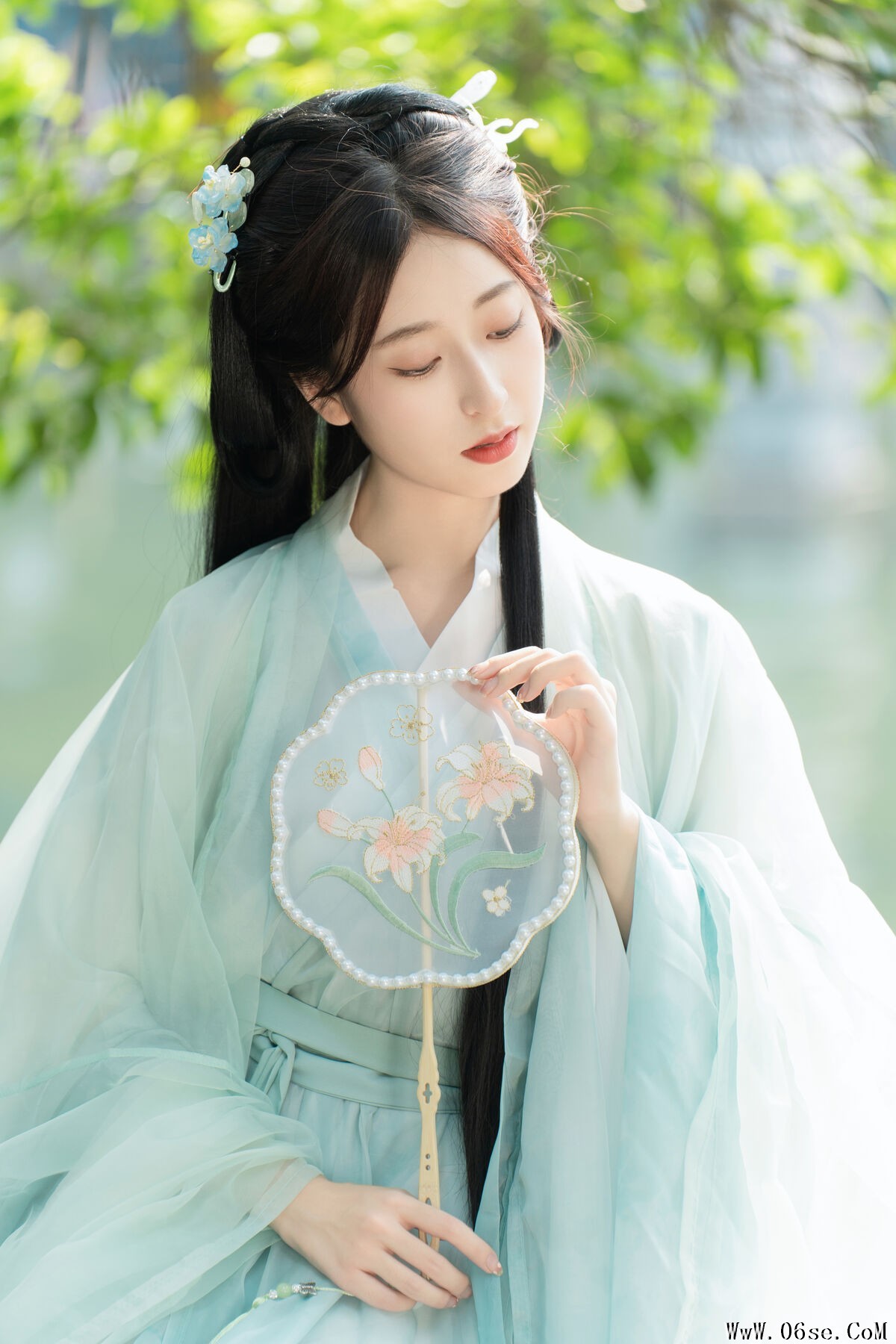 图片[5]-YiTuYu艺图语 Vol.7205 Xiao He[24P]-六色网