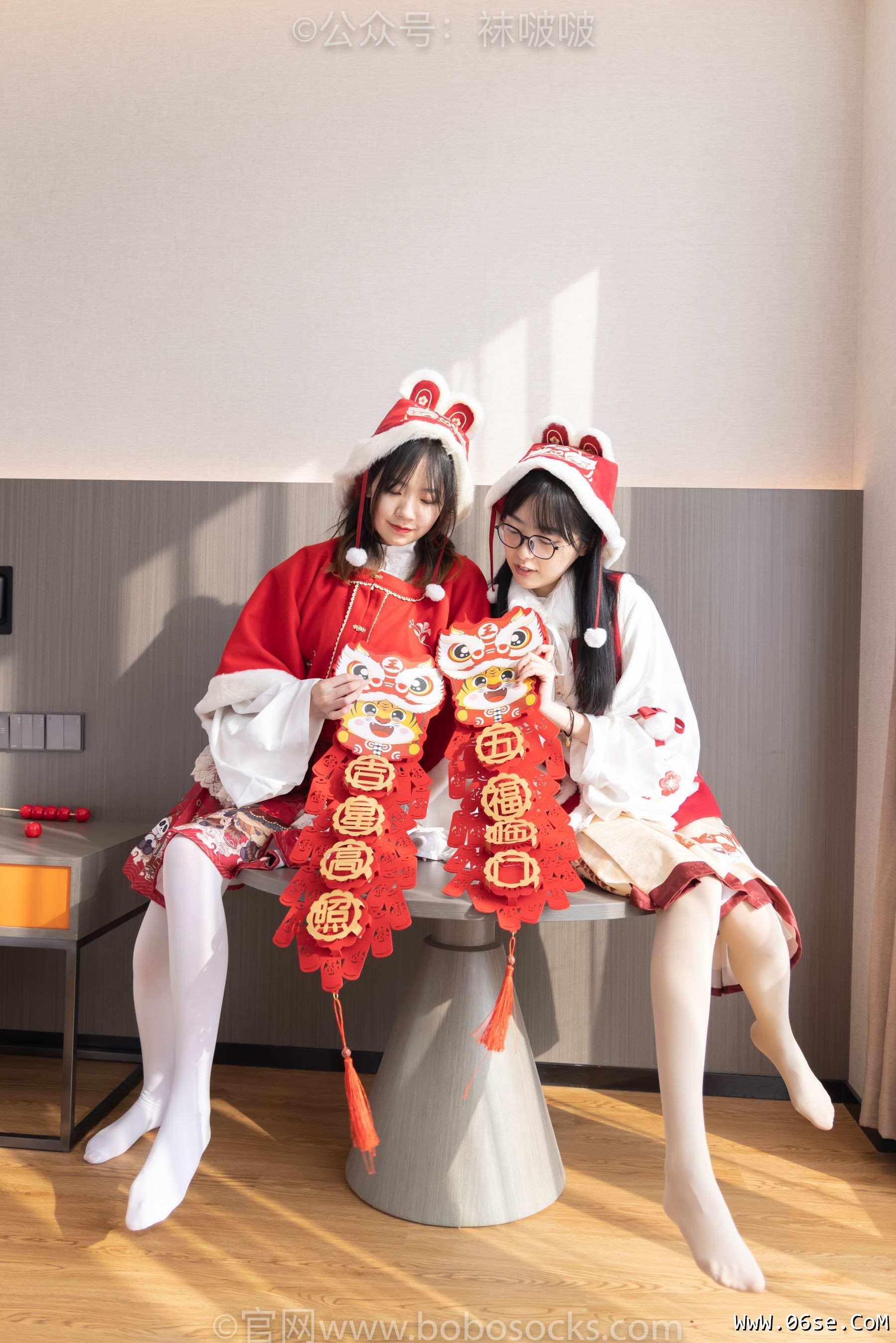 图片[132]-BoBoSocks袜啵啵 No.054 小甜豆与稚予-给大家拜年啦[139P]-六色网