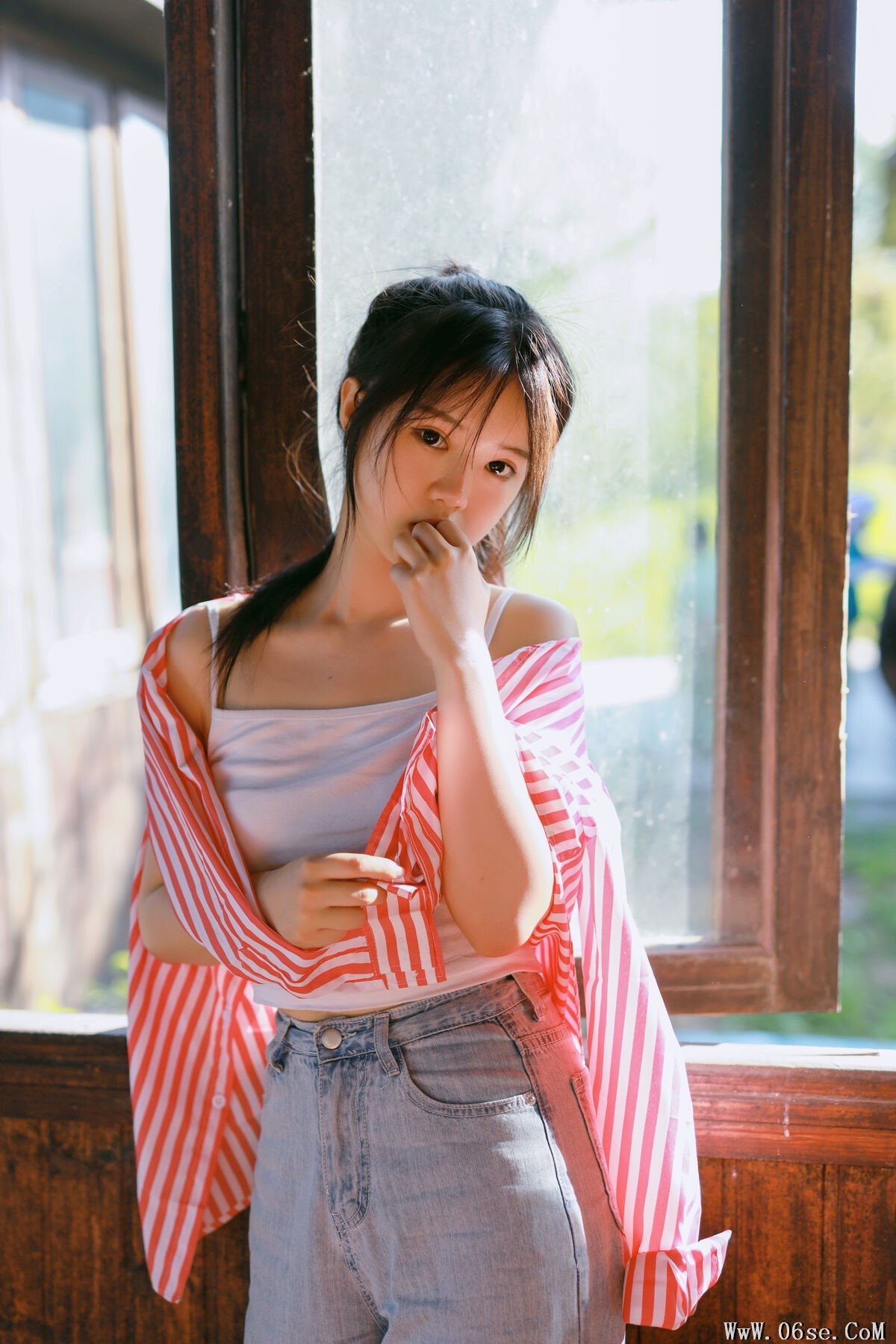 图片[22]-YiTuYu艺图语 Vol.6410 Wei Wei[28P]-六色网
