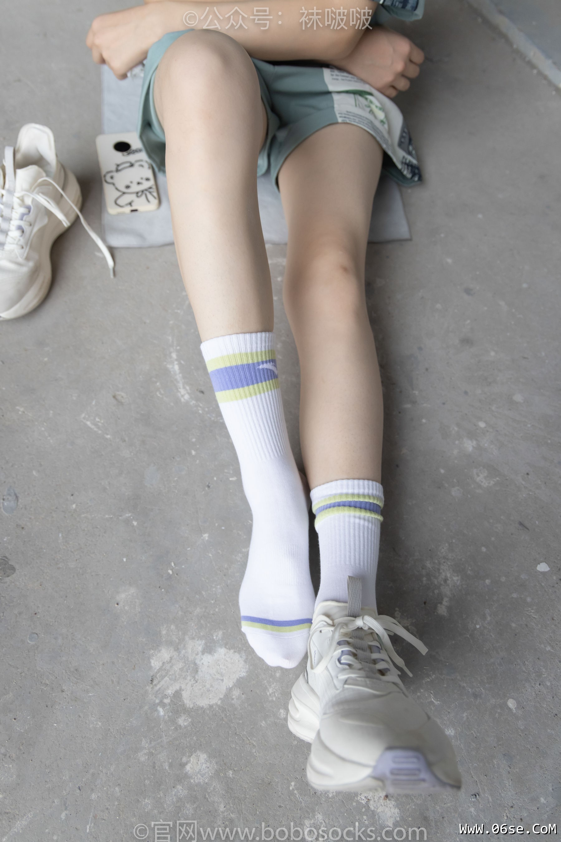 图片[51]-BoBoSocks袜啵啵 No.025 熊熊-安踏运动鞋、白色棉袜、裸足[146P]-六色网