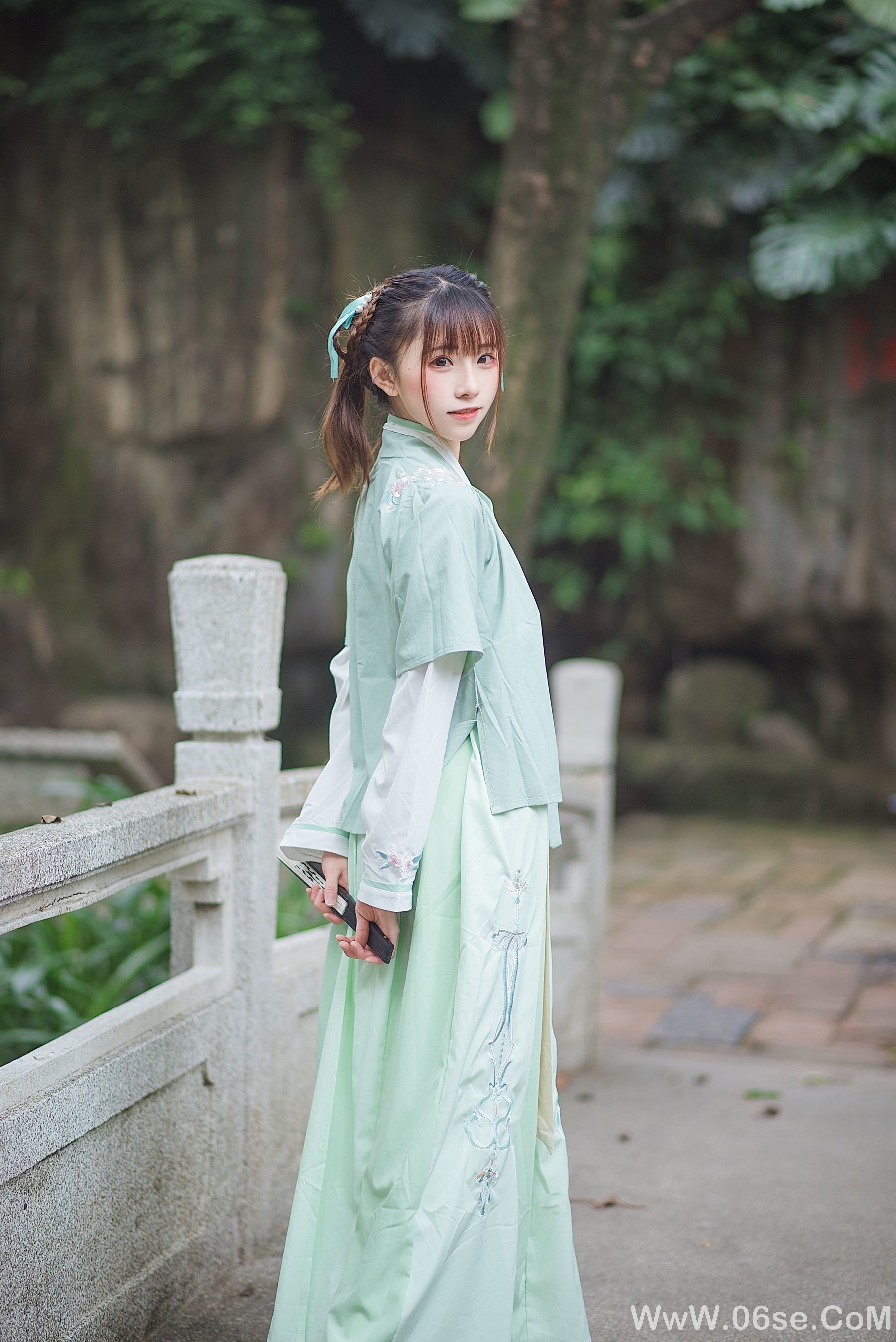 图片[2]-动漫博主Kitaro_绮太郎 娉娉袅袅十三余，豆蔻年华二月初[19P]-六色网