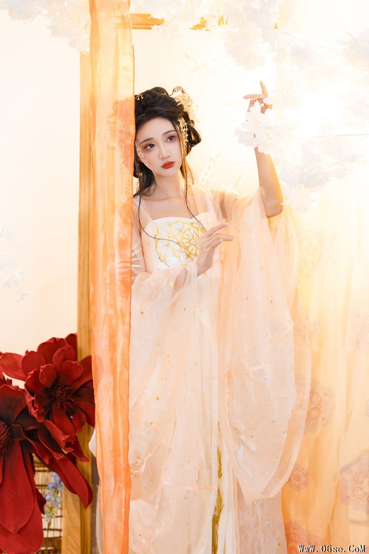 图片[24]-YiTuYu艺图语 Vol.5614 Qi Luo Sheng De Xiao Su Su[29P]-六色网