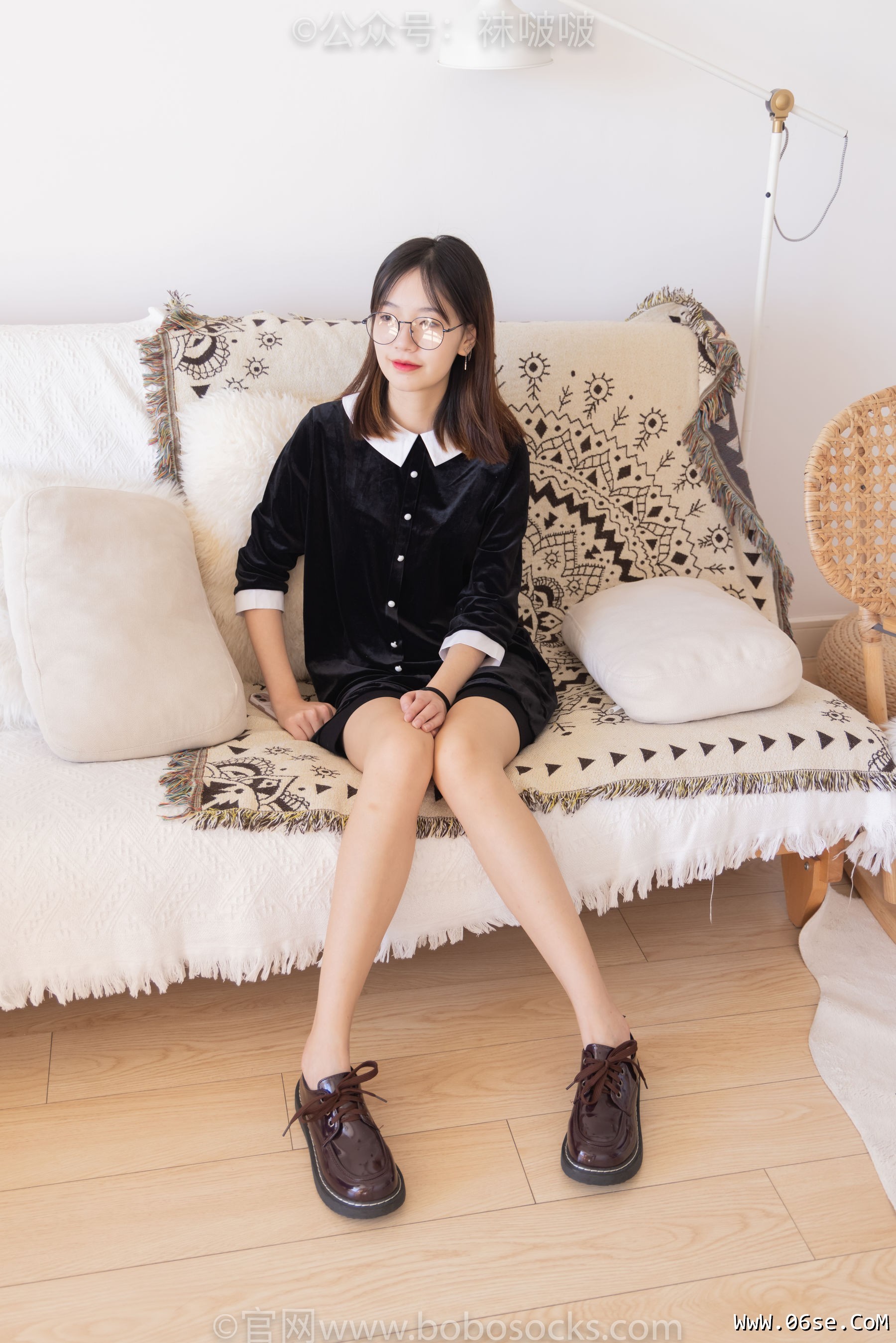 图片[83]-BoBoSocks袜啵啵 No.053 小甜豆-皮鞋、厚黑丝、黑色蕾丝船袜[140P]-六色网
