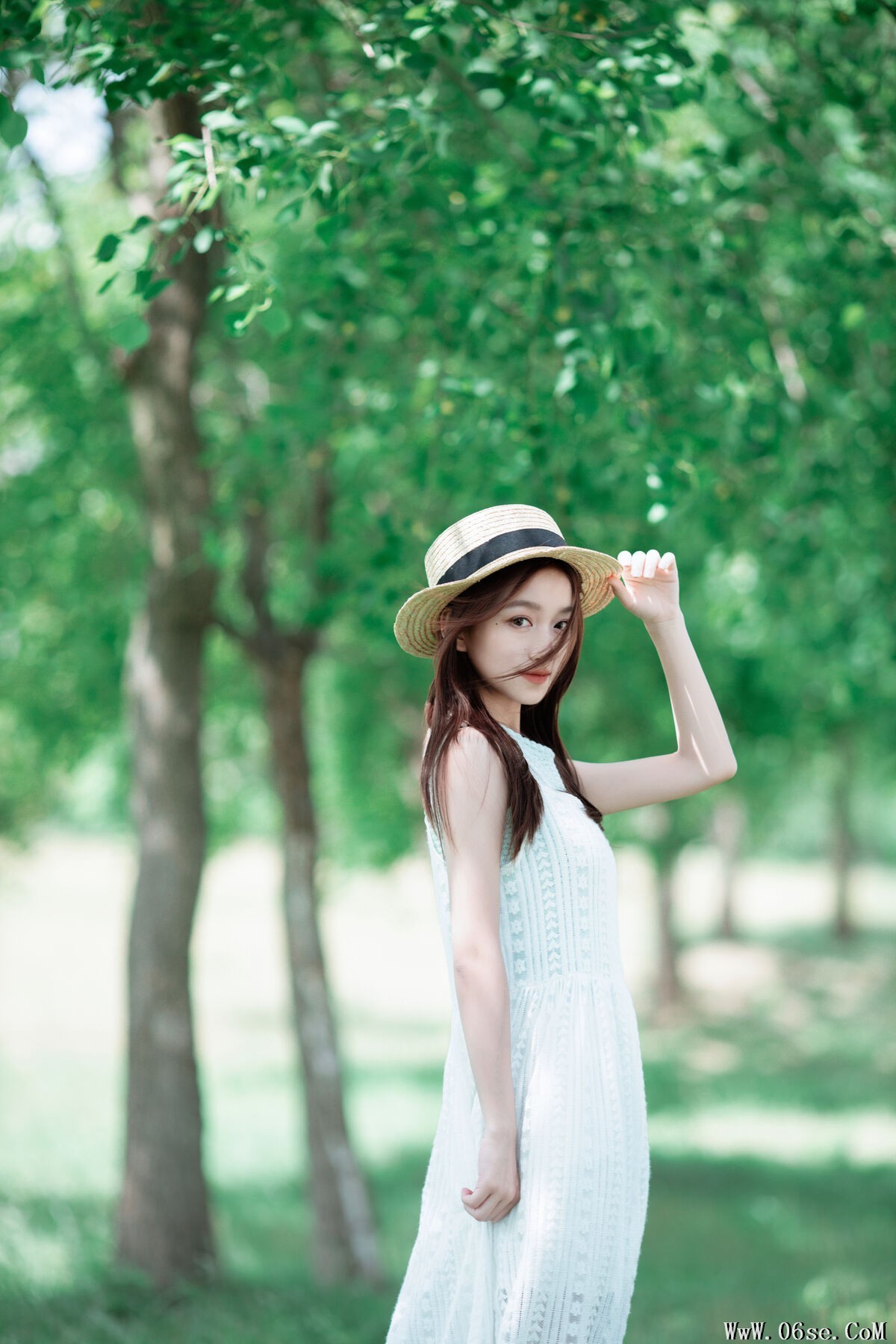 图片[24]-YiTuYu艺图语 Vol.7211 Yu Er[25P]-六色网