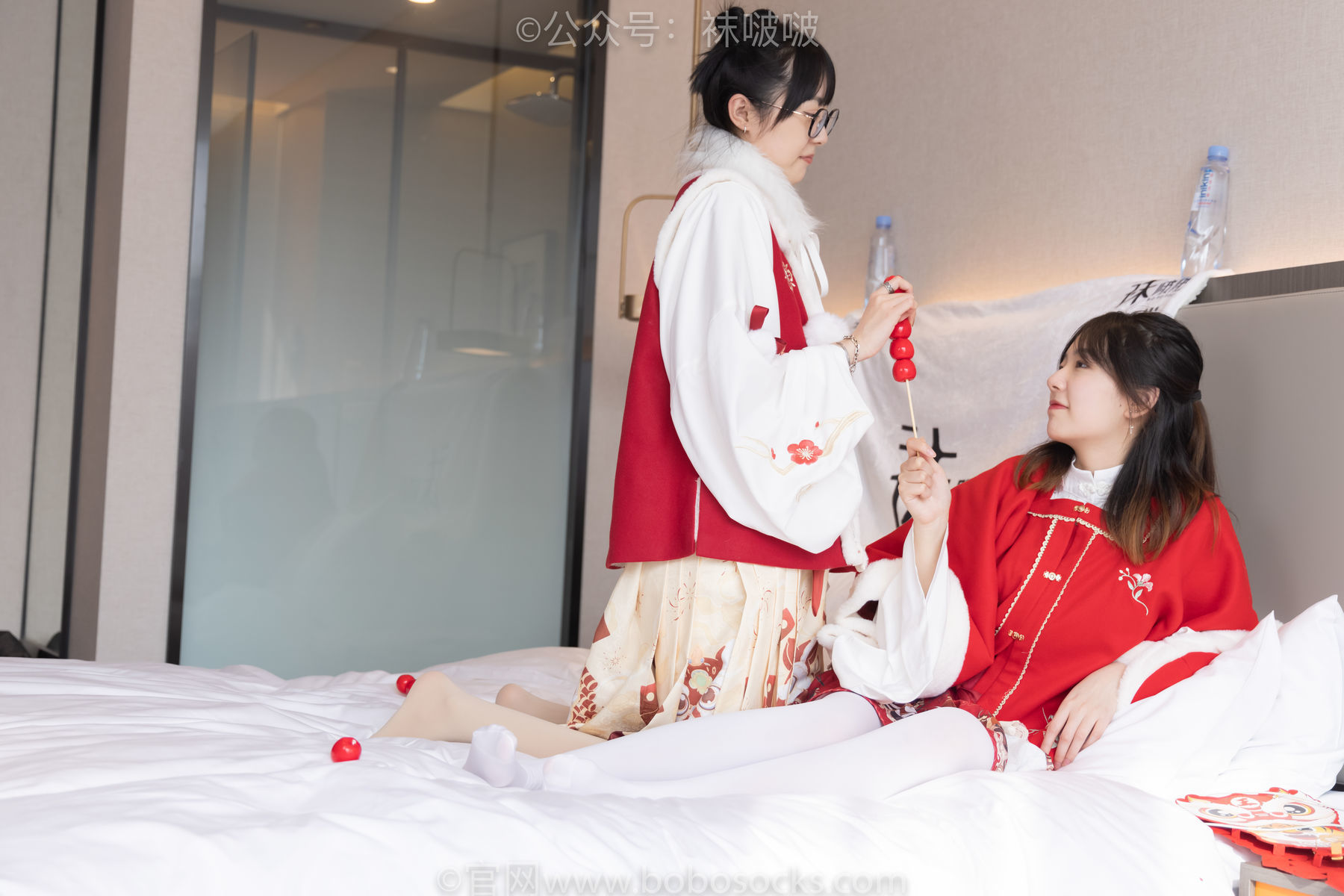 图片[61]-BoBoSocks袜啵啵 No.054 小甜豆与稚予-给大家拜年啦[139P]-六色网