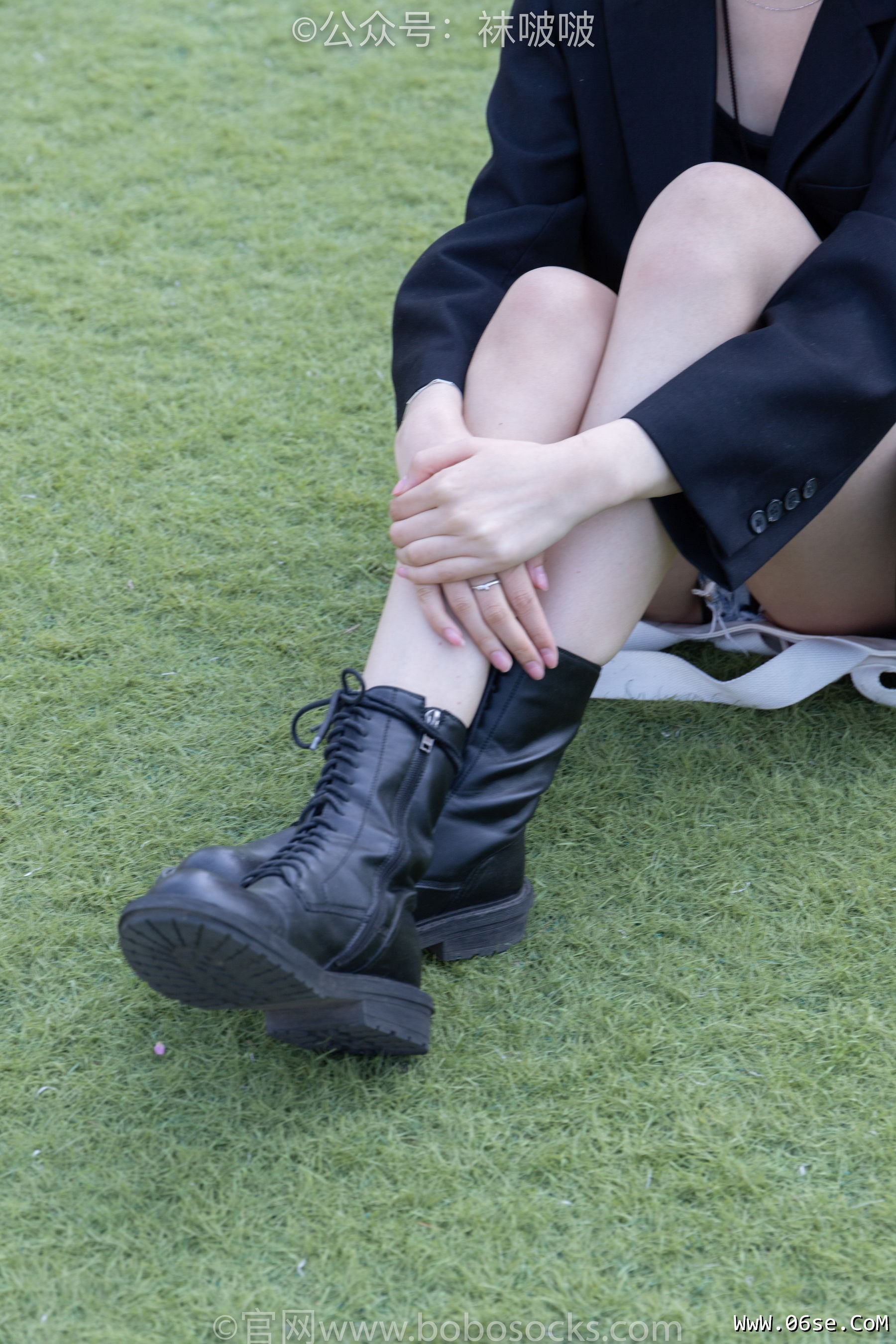 图片[21]-BoBoSocks袜啵啵 No.010 小甜豆-马丁靴、白色短棉袜、裸足[117P]-六色网