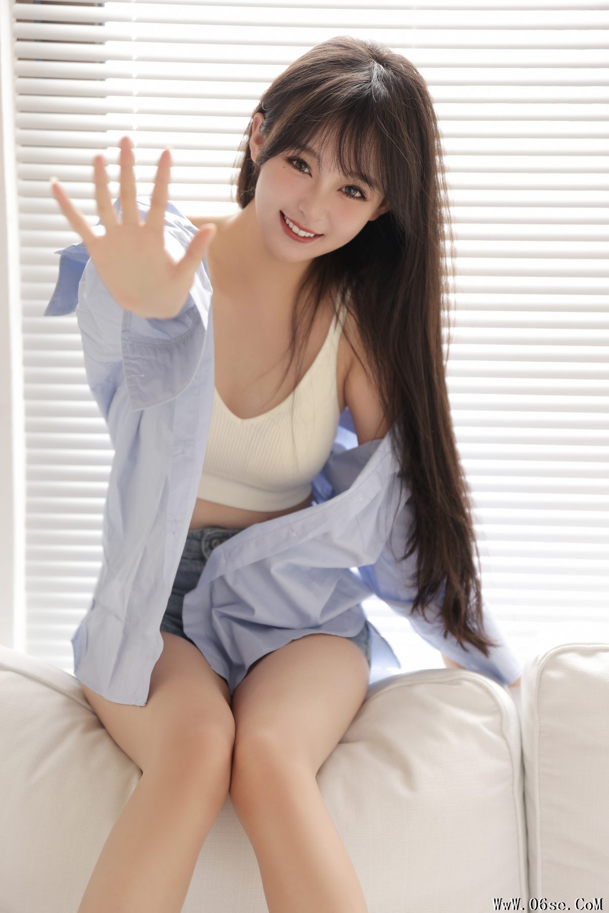 图片[25]-YiTuYu艺图语 Vol.4193 Yi Tiao Lan Chong[32P]-六色网