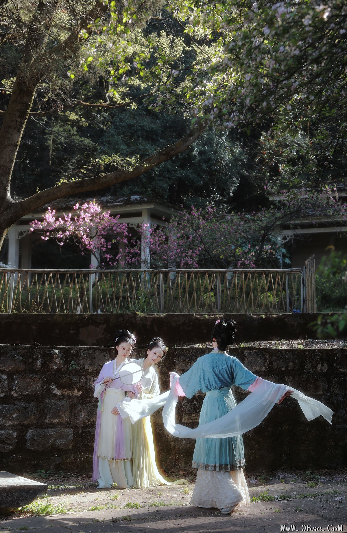 图片[7]-YiTuYu艺图语 Vol.7029 Yu Fang[25P]-六色网