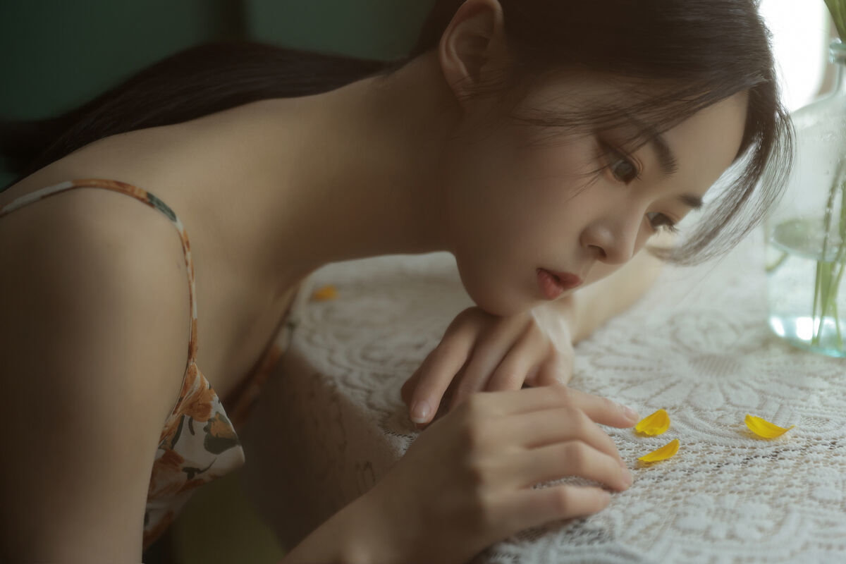 图片[23]-YiTuYu艺图语 Vol.7056 Xiao Yang[30P]-六色网