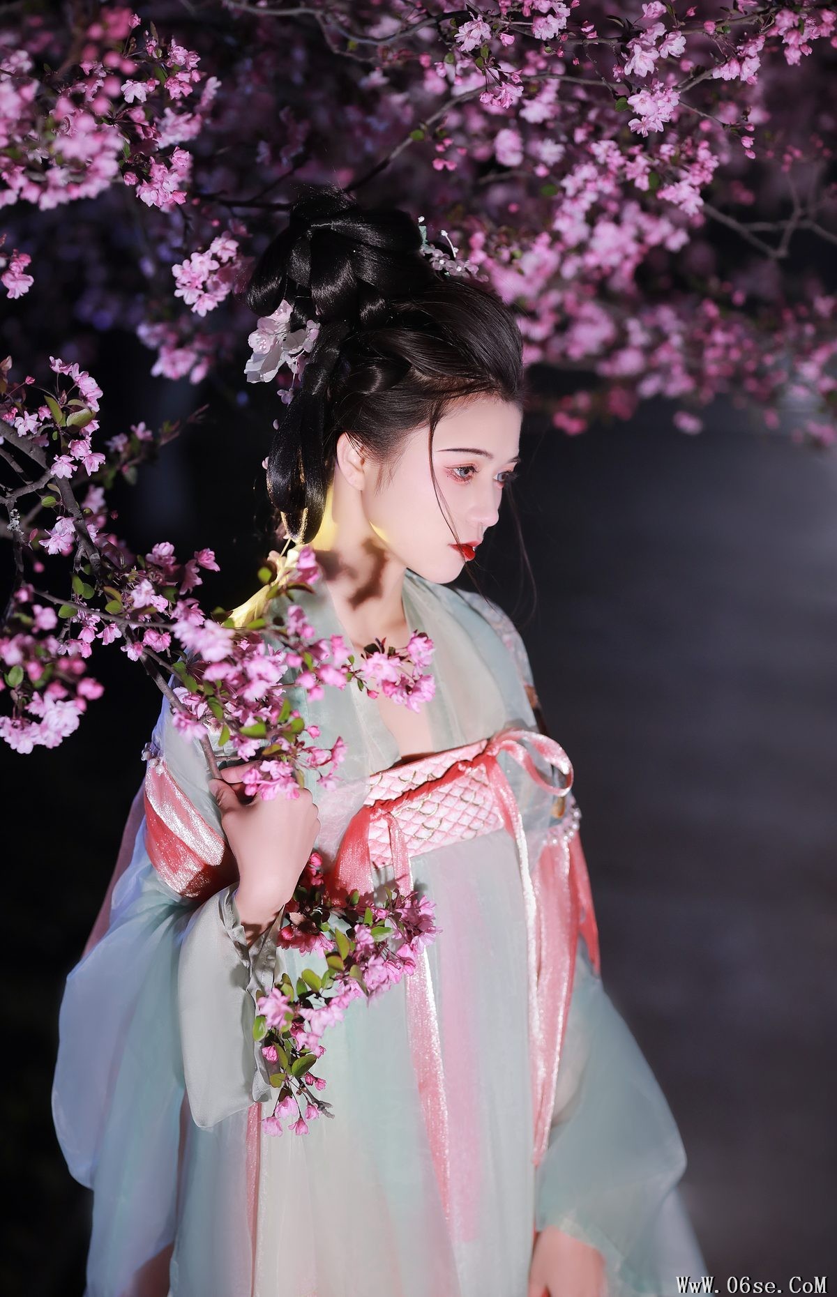 图片[4]-YiTuYu艺图语 Vol.4699 Wu Sui[21P]-六色网