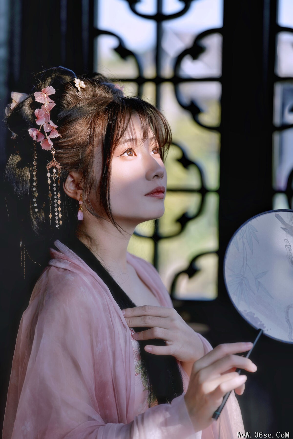 图片[21]-YiTuYu艺图语 Vol.6775 Xiao Qi[24P]-六色网