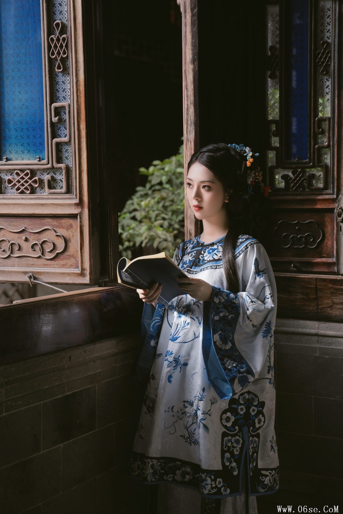图片[27]-YiTuYu艺图语 Vol.5322 Qian Xue Ya[35P]-六色网