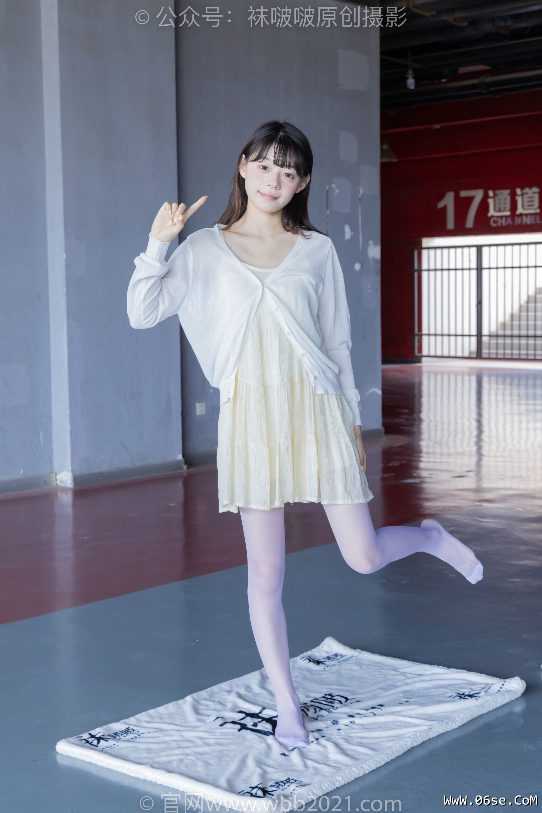 图片[117]-BoBoSocks袜啵啵 No.395 糯米 -板鞋、白丝[145P]-六色网