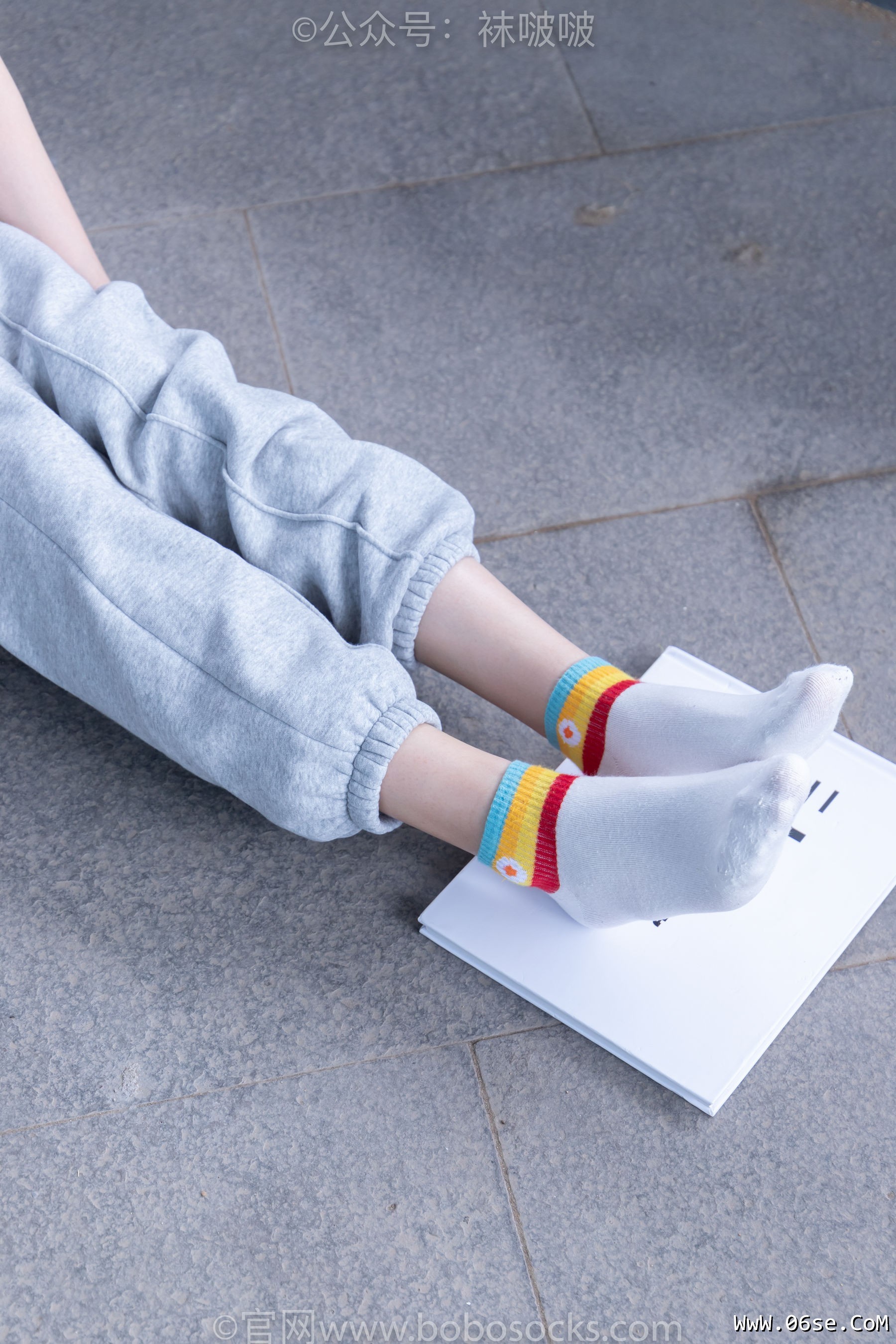 图片[75]-BoBoSocks袜啵啵 No.012 泡芙-运动鞋、白棉袜、裸足[132P]-六色网