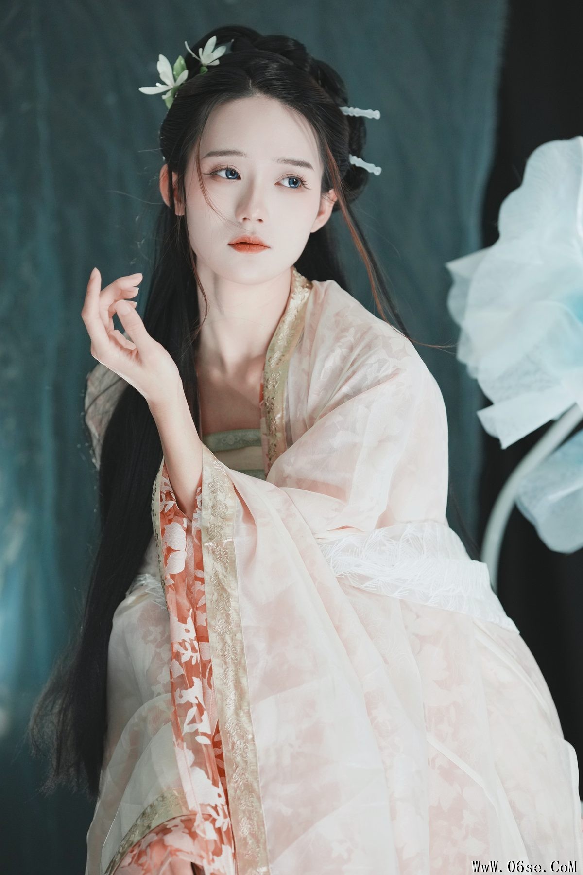图片[25]-YiTuYu艺图语 Vol.4406 Tu Zi Zzz Bu Chi Hu Luo Bo[40P]-六色网