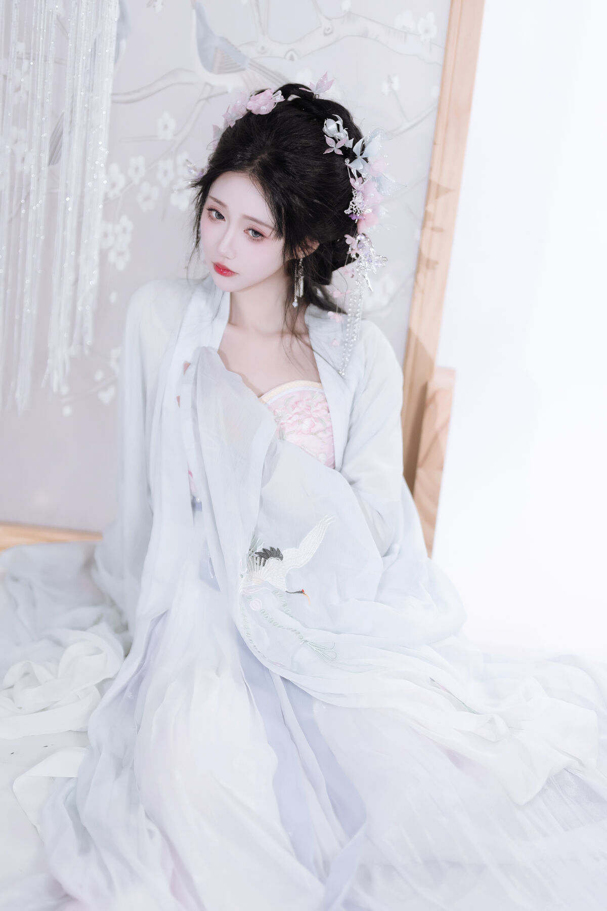 图片[26]-YiTuYu艺图语 Vol.7021 Qi Luo Sheng De Xiao Su Su[26P]-六色网