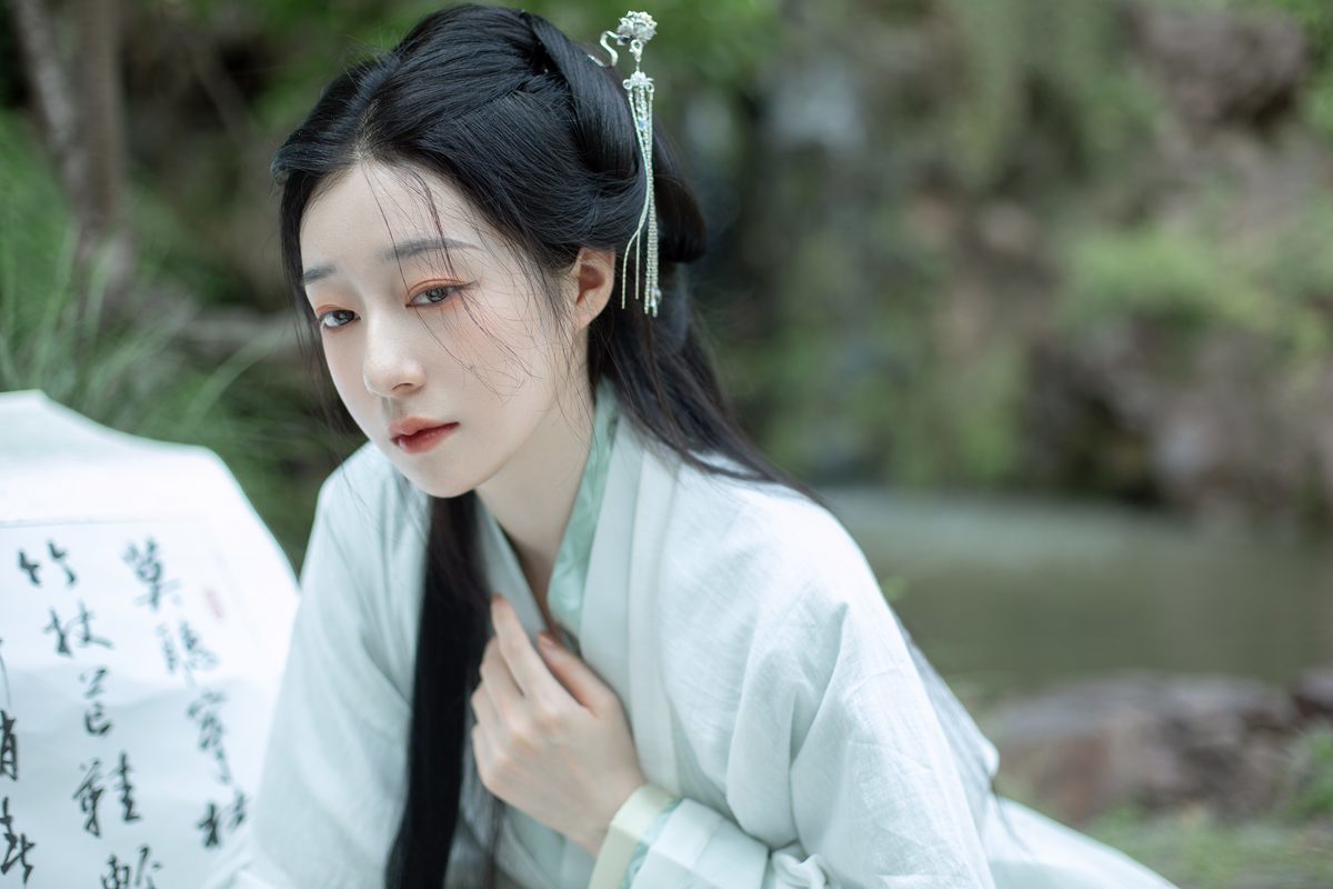 图片[21]-YiTuYu艺图语 Vol.3452 Feng Yi[27P]-六色网