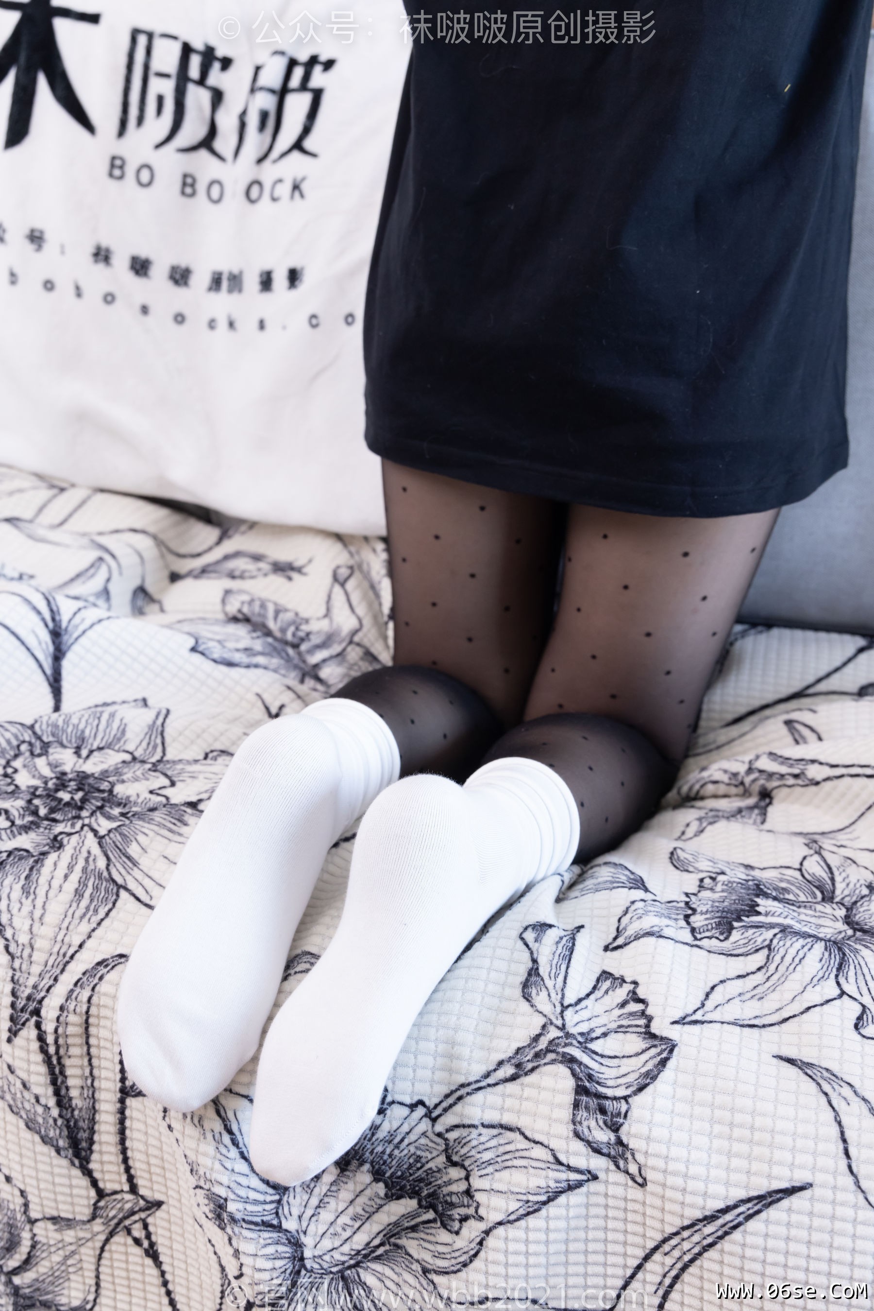 图片[115]-BoBoSocks袜啵啵 No.418 甜甜圈 – 板鞋、白棉袜、波点黑丝[145P]-六色网