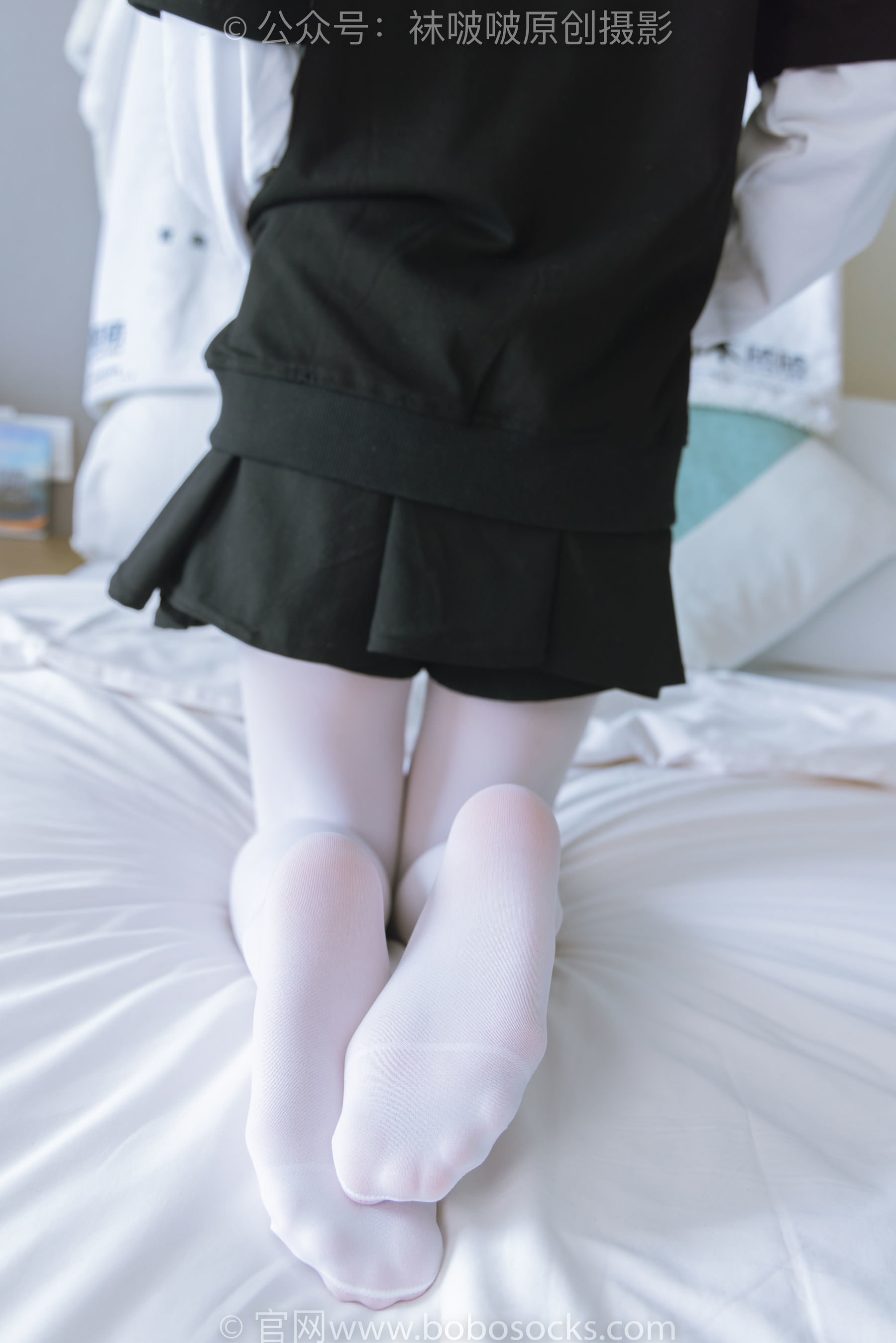 图片[137]-BoBoSocks袜啵啵 No.214 小沫 -黑色运动鞋、厚白丝[142P]-六色网