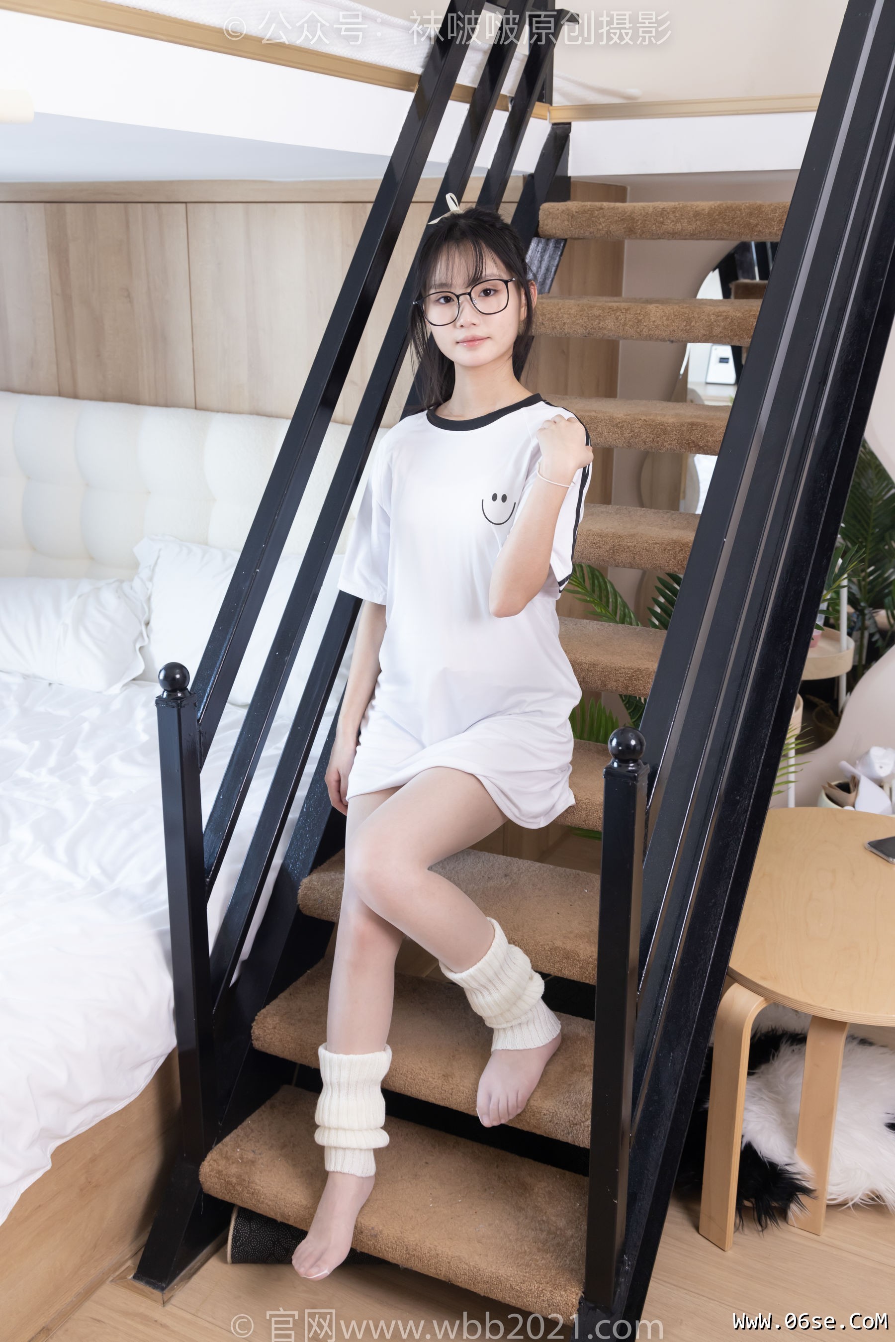 图片[108]-BoBoSocks袜啵啵 No.376 甜甜圈 -运动鞋、堆堆袜套、白丝[150P]-六色网