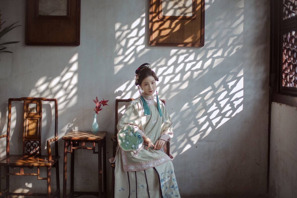 图片[24]-YiTuYu艺图语 Vol.3296 Wo Shi Jin Er Ya[26P]-六色网