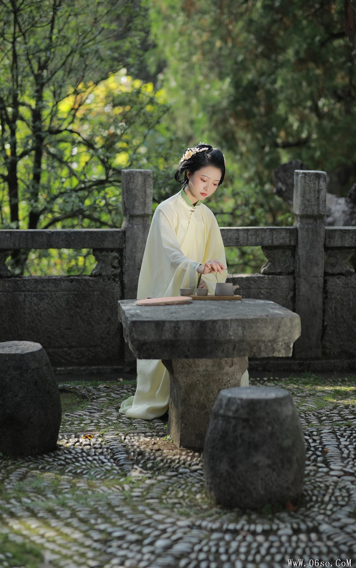 图片[21]-YiTuYu艺图语 Vol.3099 YunFleur[41P]-六色网