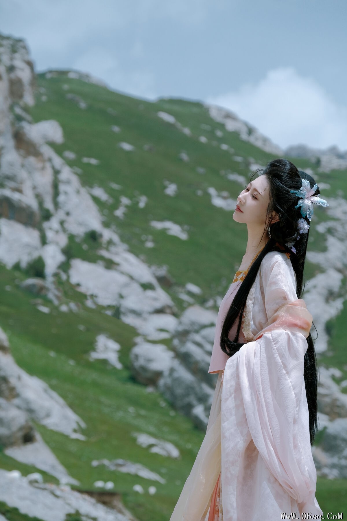 图片[9]-YiTuYu艺图语 Vol.7716 Xiao Bei Ke Qing Bu Yao Fang Qi[23P]-六色网