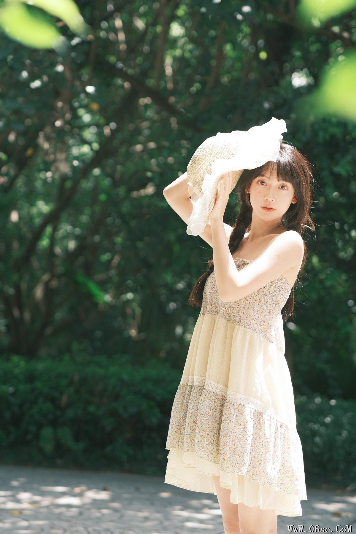 图片[20]-YiTuYu艺图语 Vol.5122 Ke Ai Zhou Zz[23P]-六色网